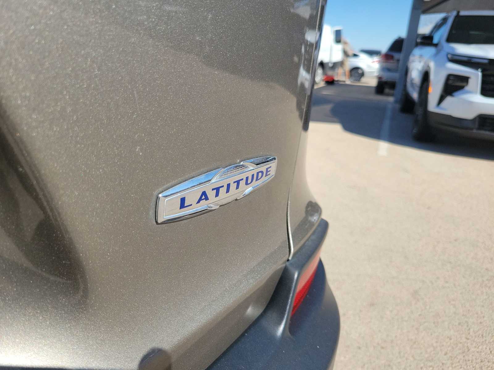 Thumbnail: 2019 Jeep Cherokee - 3