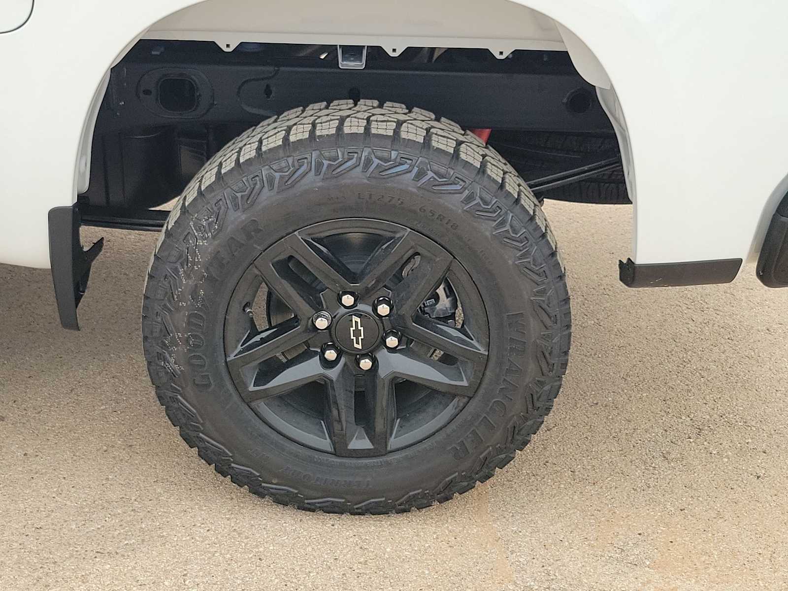 Thumbnail: 2026 Chevrolet Silverado 1500 - 4