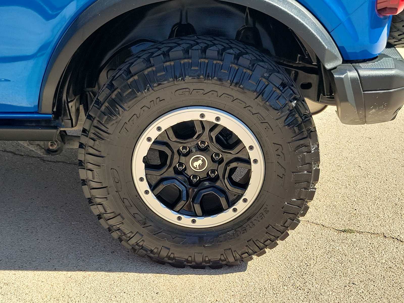Thumbnail: 2023 Ford Bronco - 12