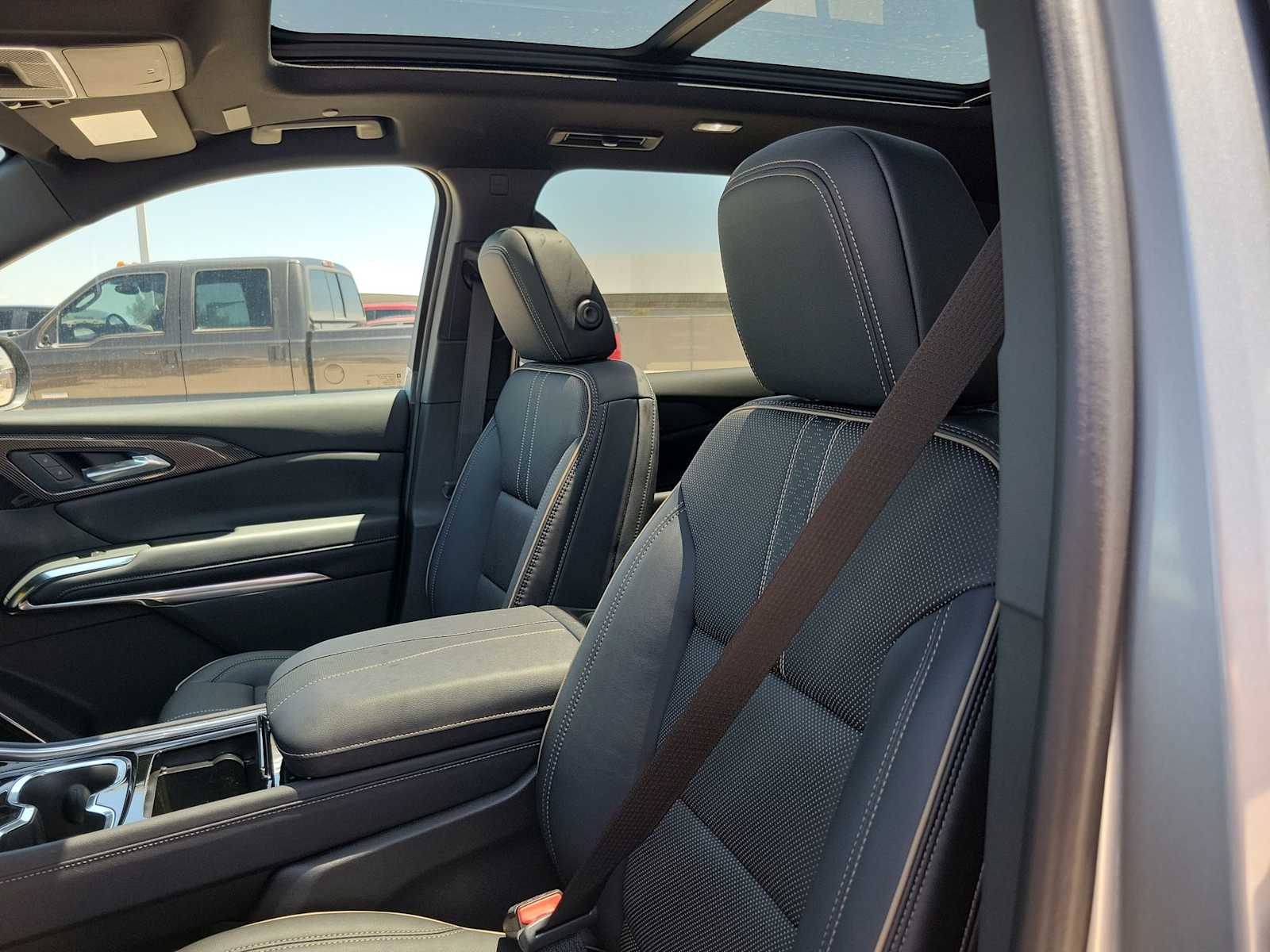 Thumbnail: 2026 Chevrolet Traverse - 15
