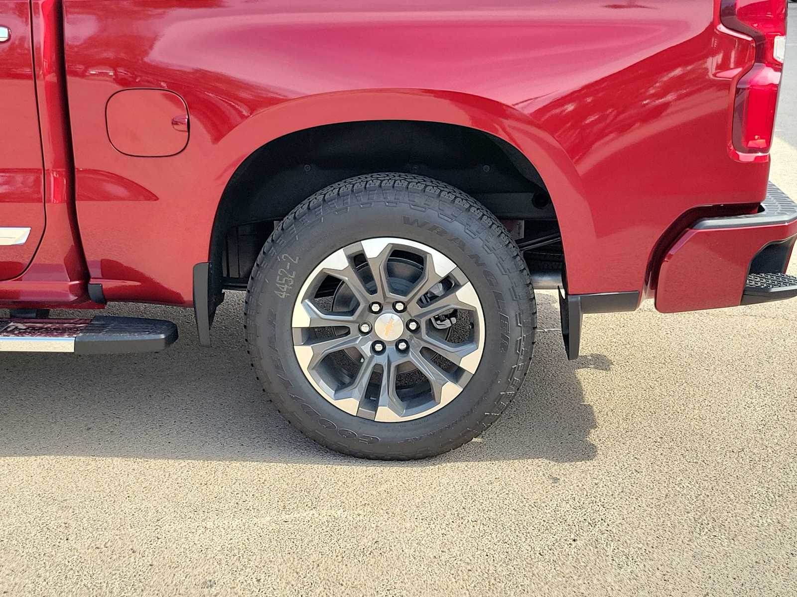 Thumbnail: 2026 Chevrolet Silverado 1500 - 8