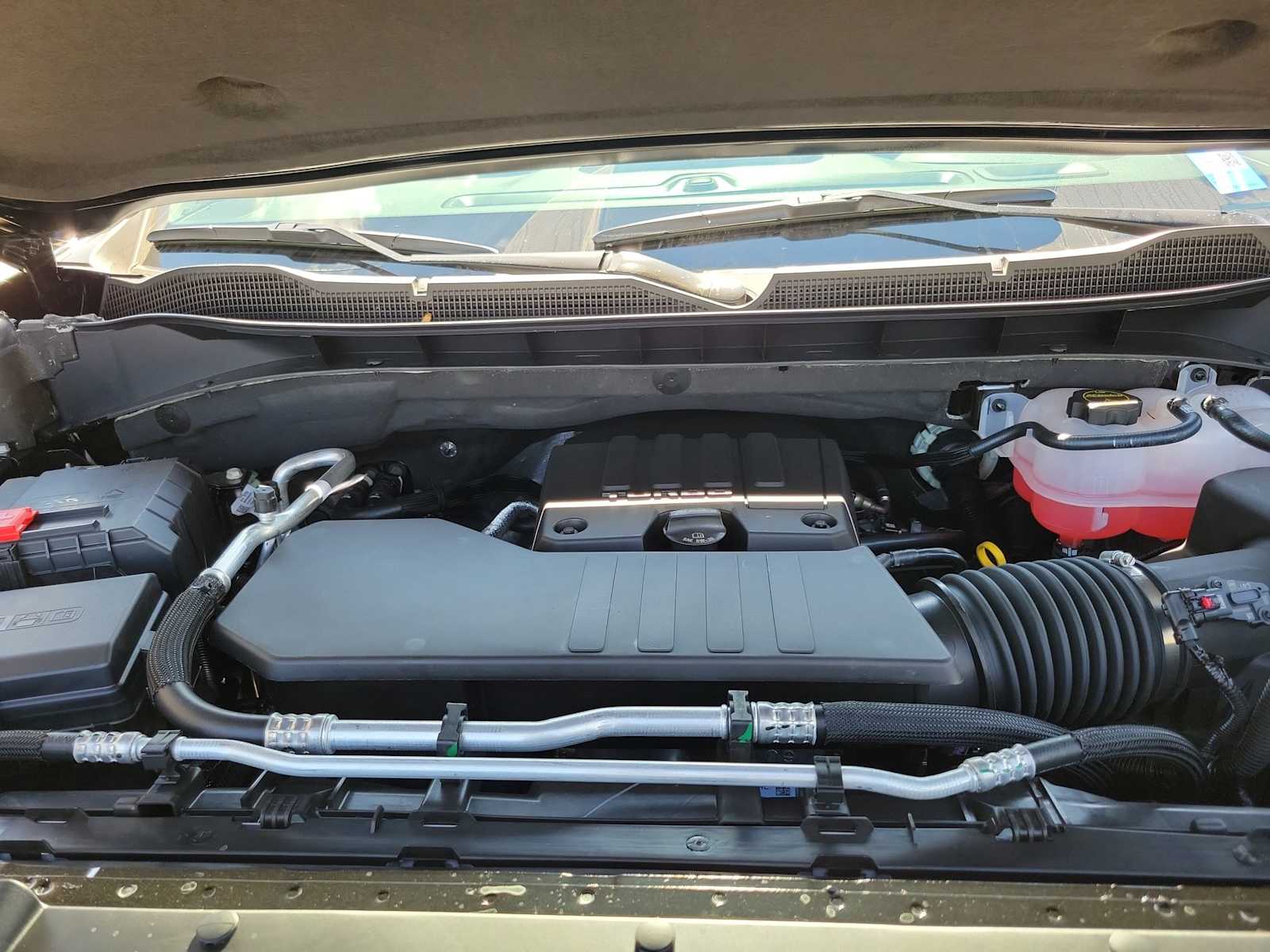 Thumbnail: 2026 Chevrolet Silverado 1500 - 9