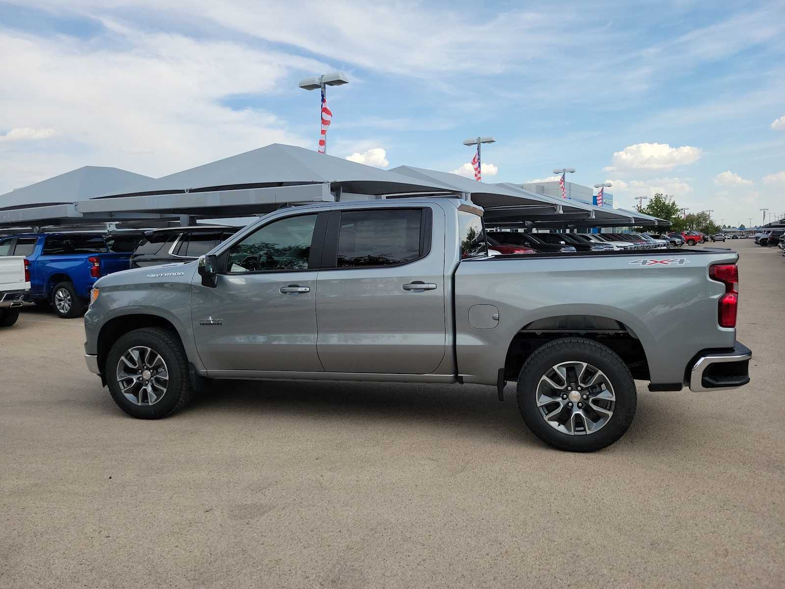 Thumbnail: 2026 Chevrolet Silverado 1500 - 3