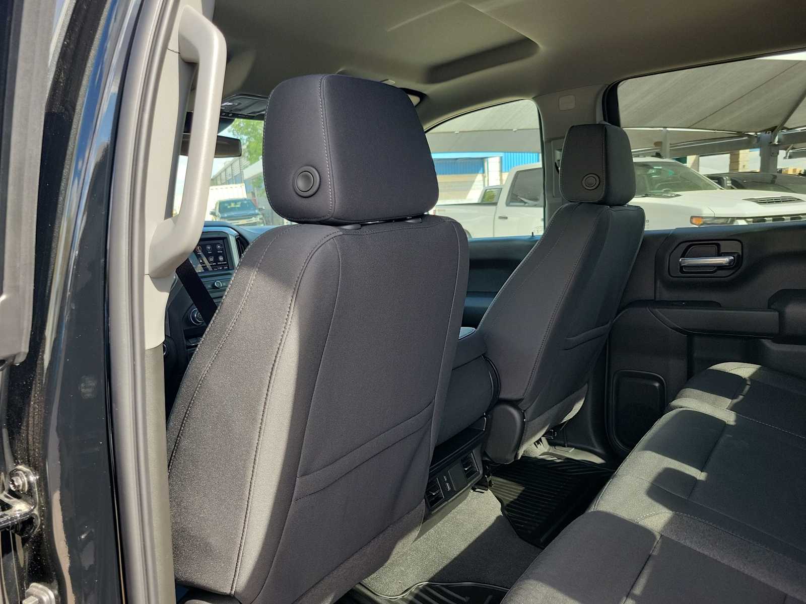 Thumbnail: 2026 Chevrolet Silverado 1500 - 12