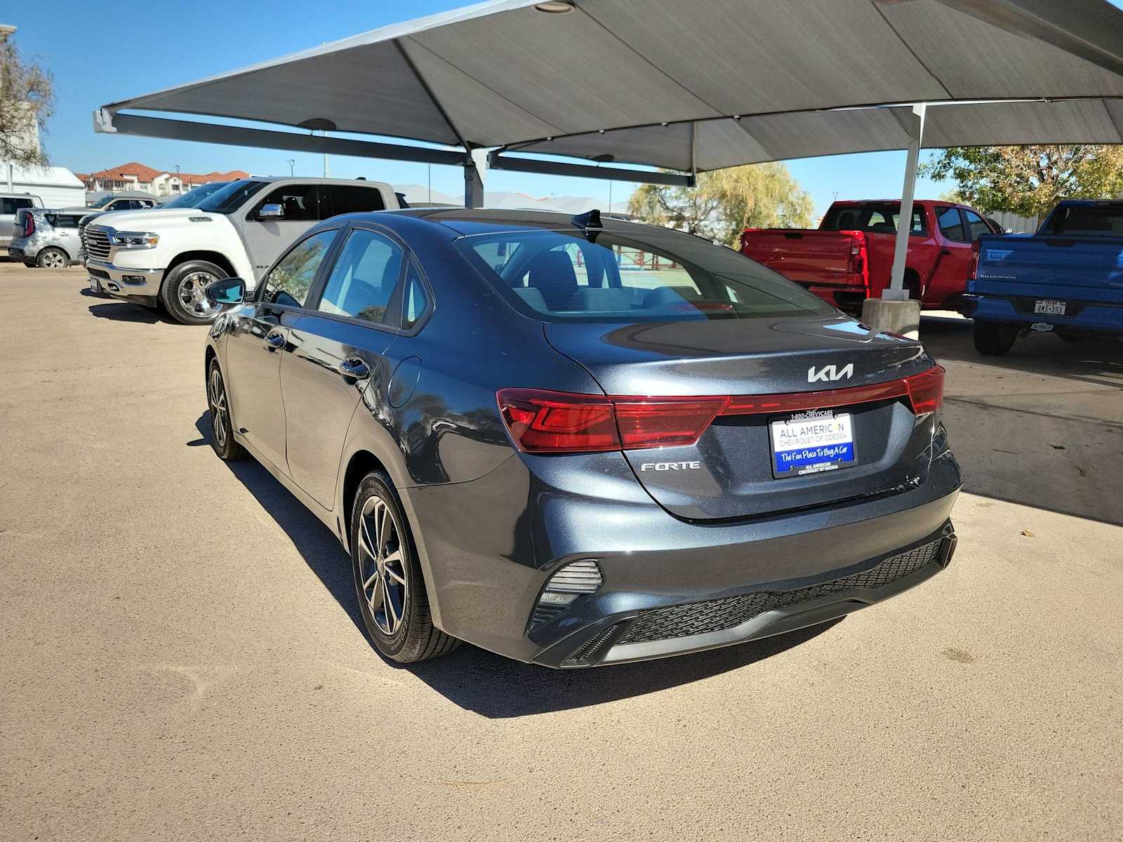 Thumbnail: 2023 Kia Forte - 4