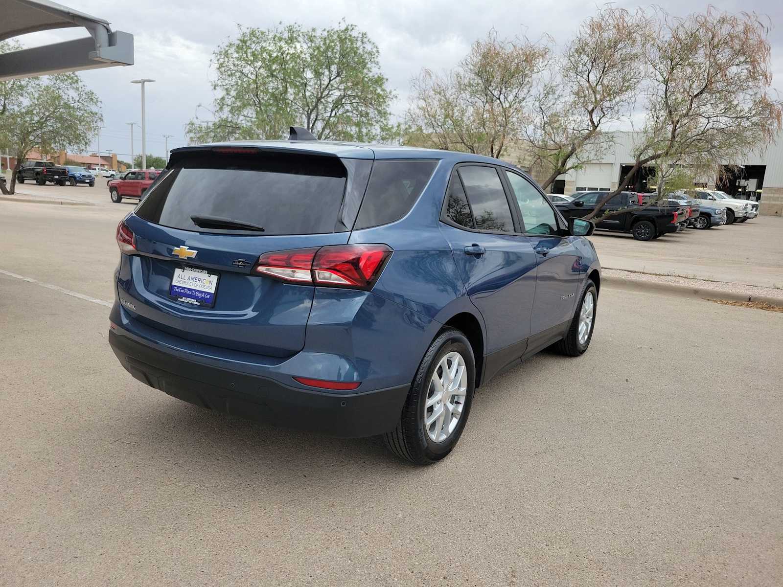 Thumbnail: 2024 Chevrolet Equinox - 8