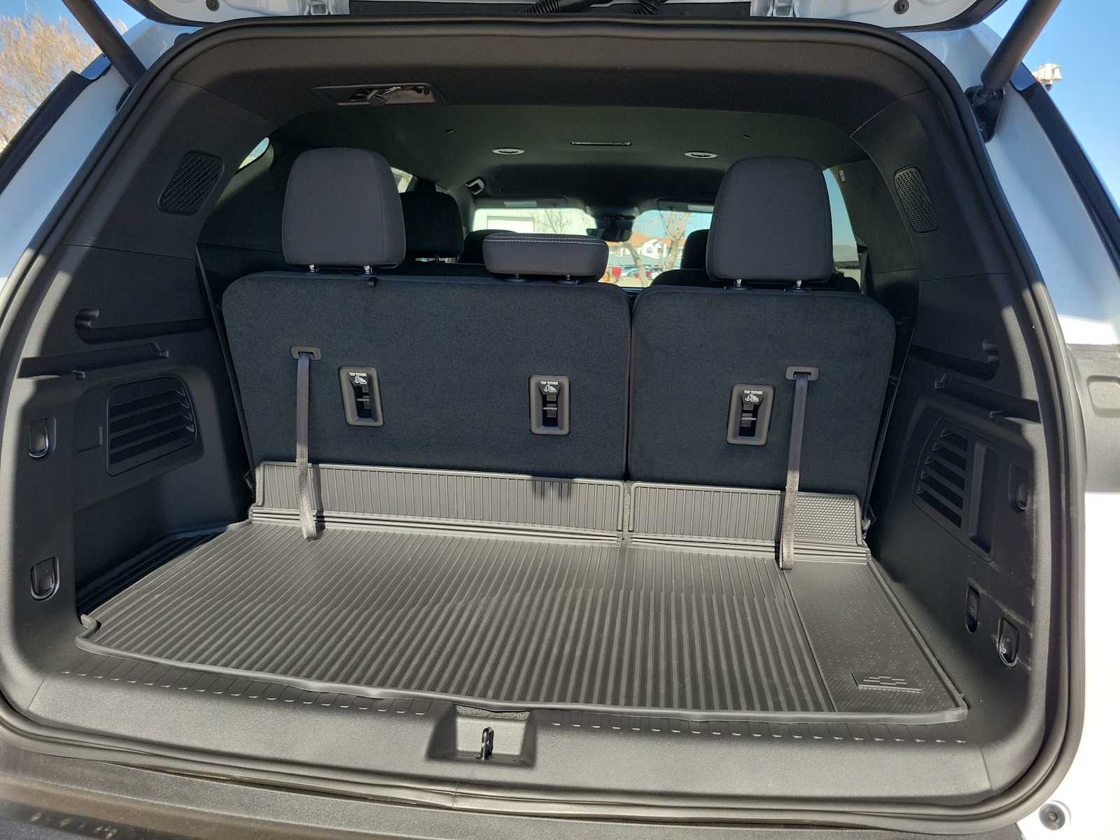 Thumbnail: 2026 Chevrolet Traverse - 19