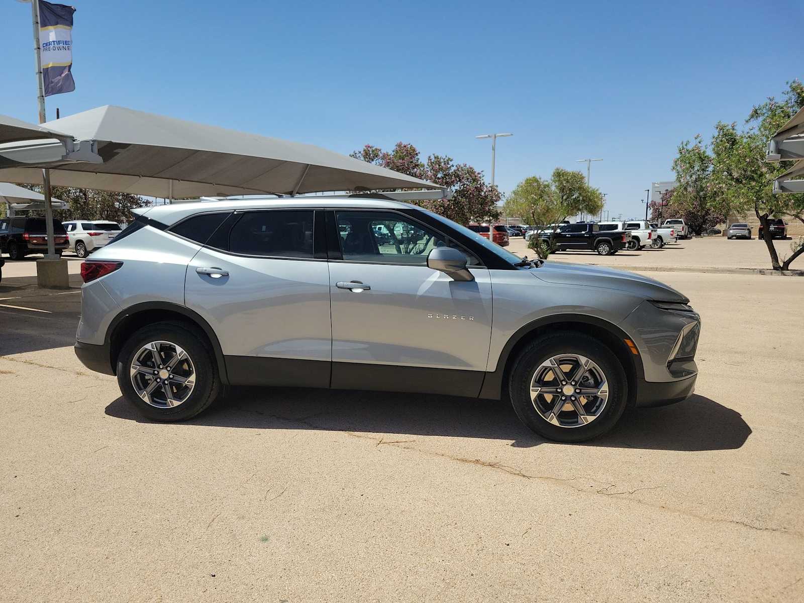 Thumbnail: 2025 Chevrolet Blazer - 9