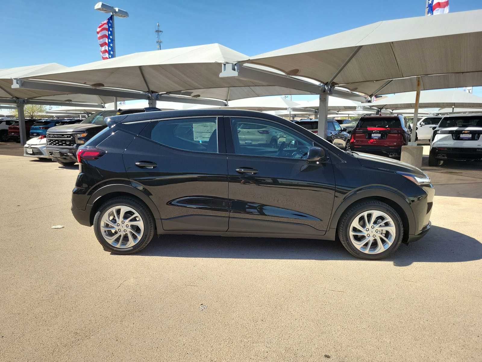 Thumbnail: 2027 Chevrolet Bolt EV - 9