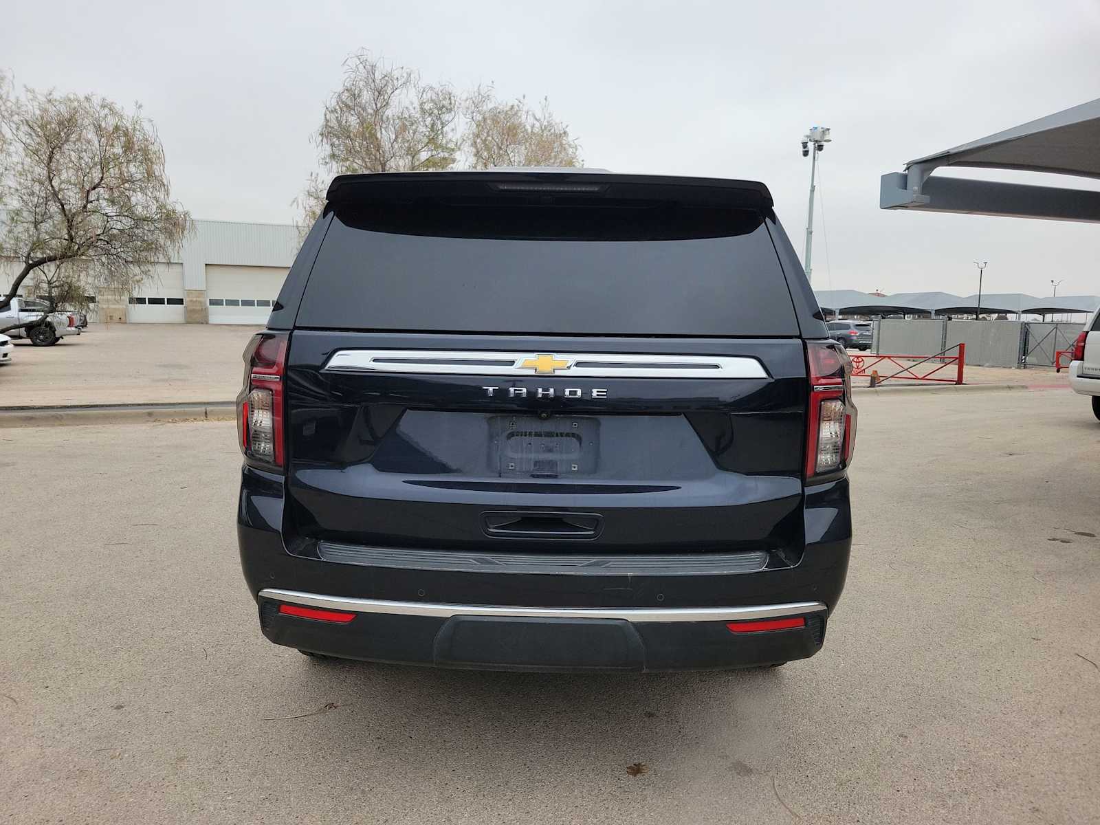 Thumbnail: 2023 Chevrolet Tahoe - 5