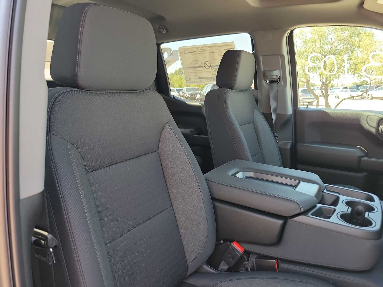 Thumbnail: 2026 Chevrolet Silverado 1500 - 14