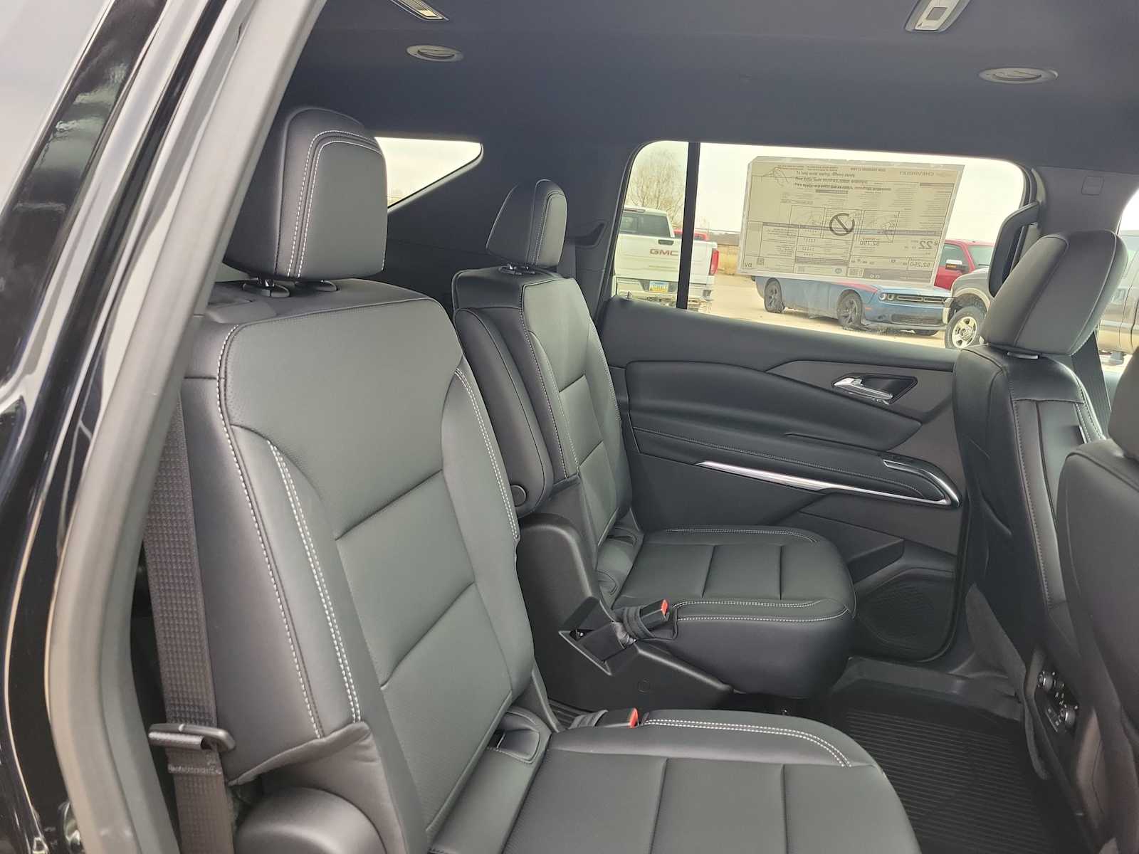 Thumbnail: 2026 Chevrolet Traverse - 8