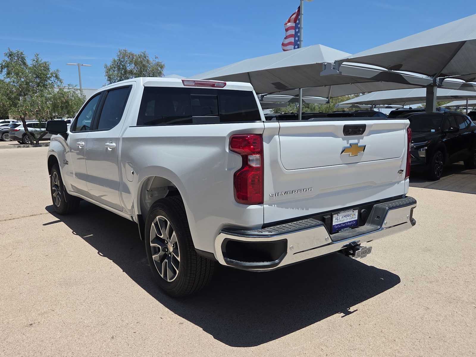Thumbnail: 2026 Chevrolet Silverado 1500 - 6