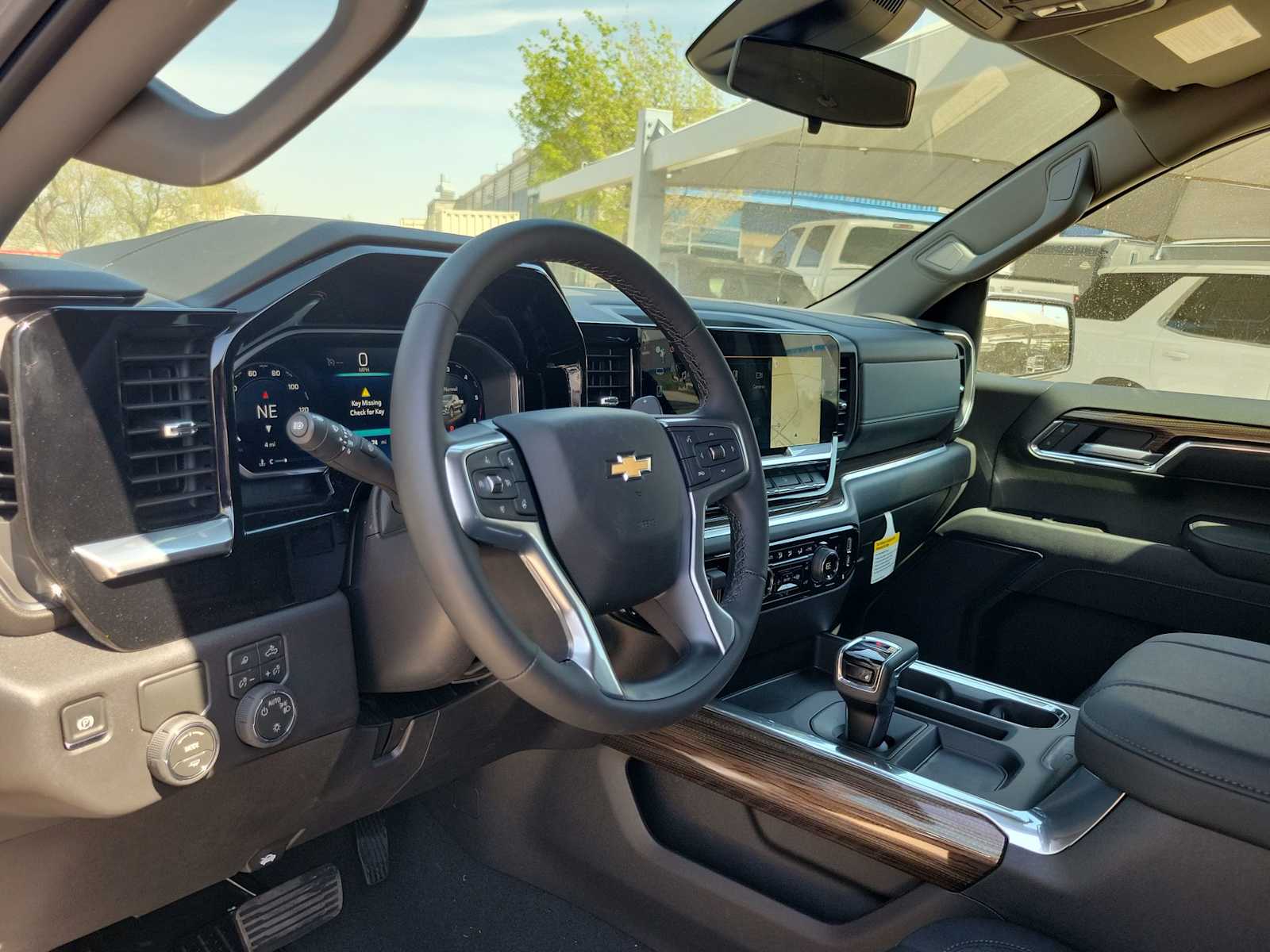 Thumbnail: 2026 Chevrolet Silverado 1500 - 11