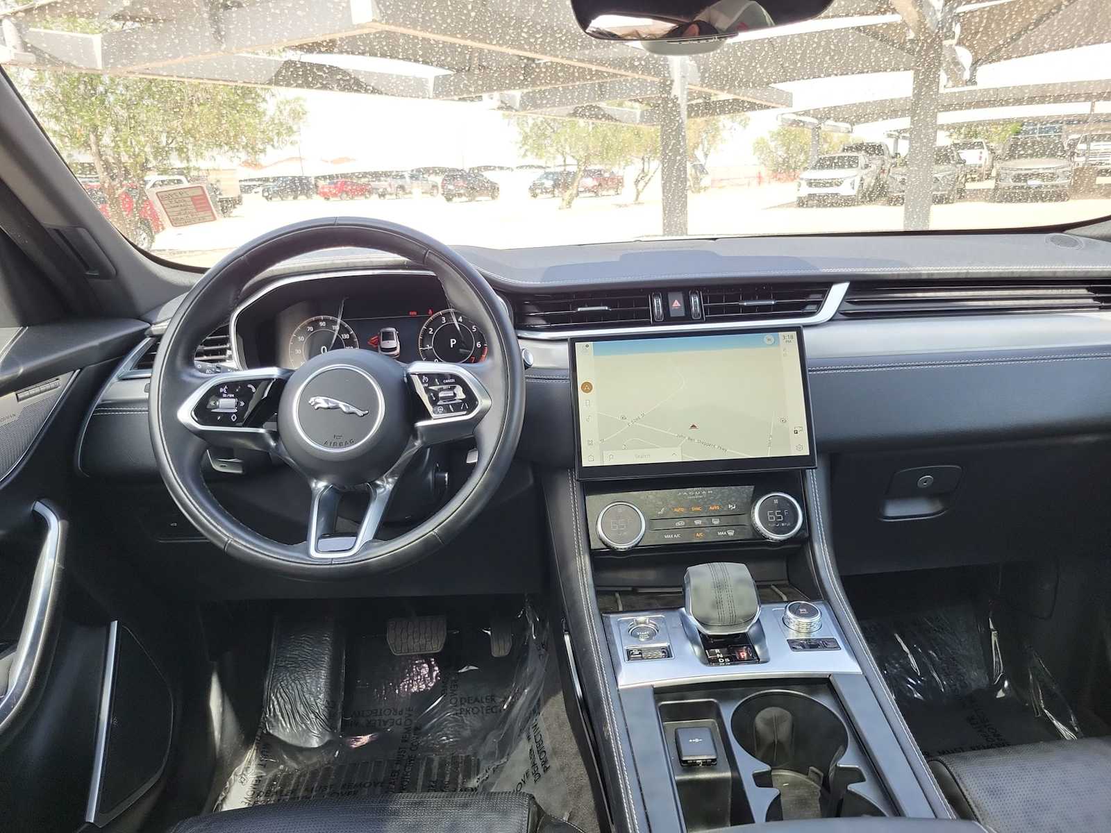 Thumbnail: 2024 Jaguar F-Pace - 14