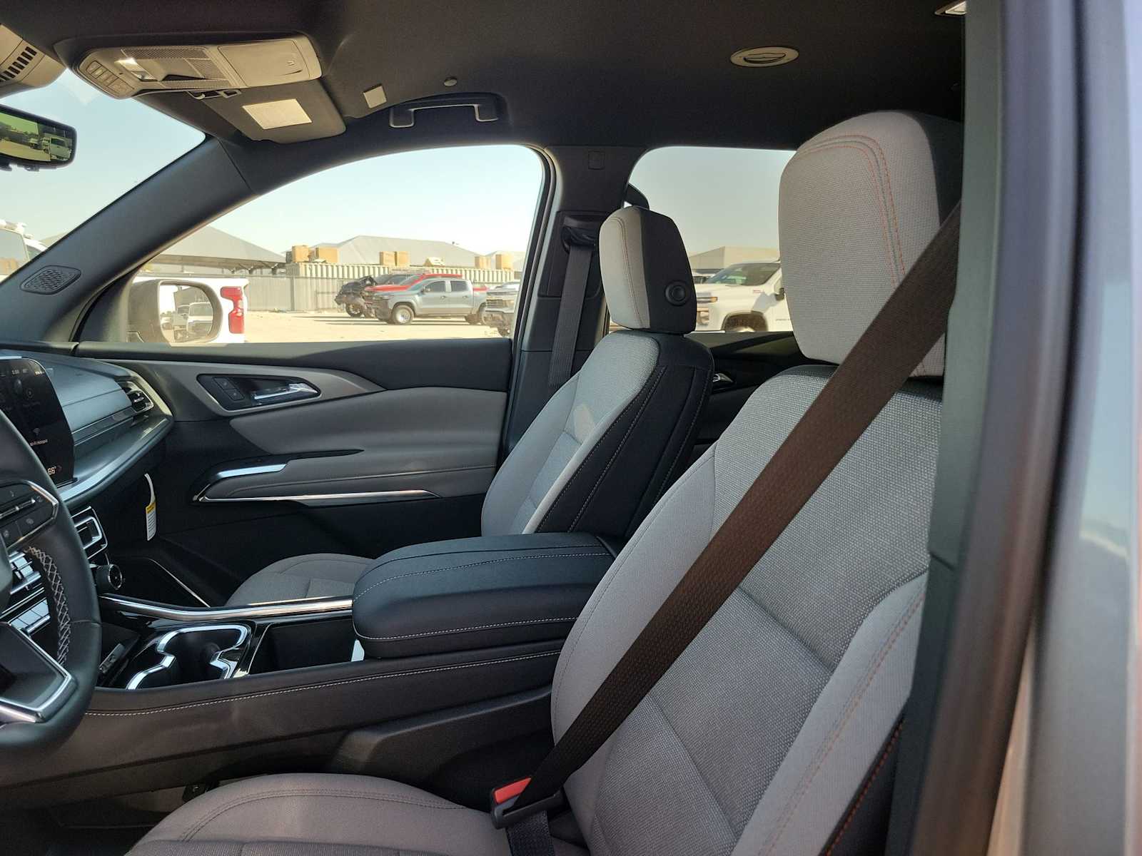 Thumbnail: 2026 Chevrolet Traverse - 15