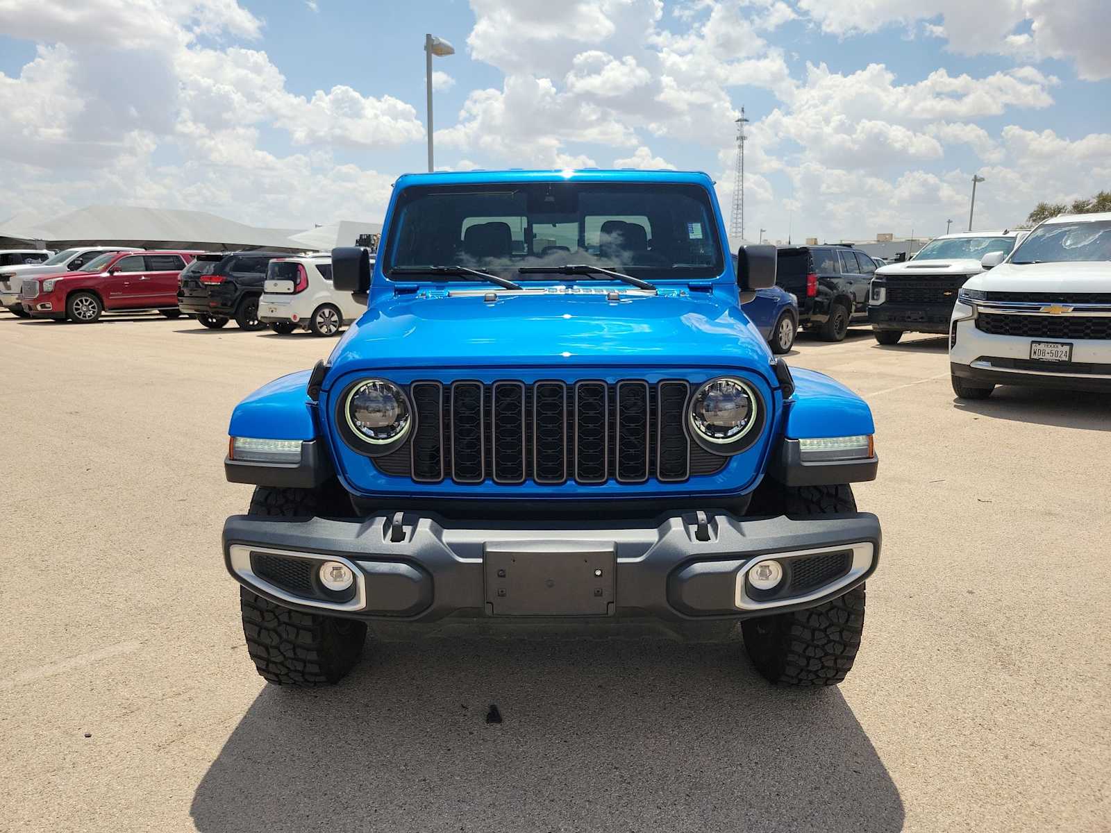 Thumbnail: 2024 Jeep Gladiator - 6