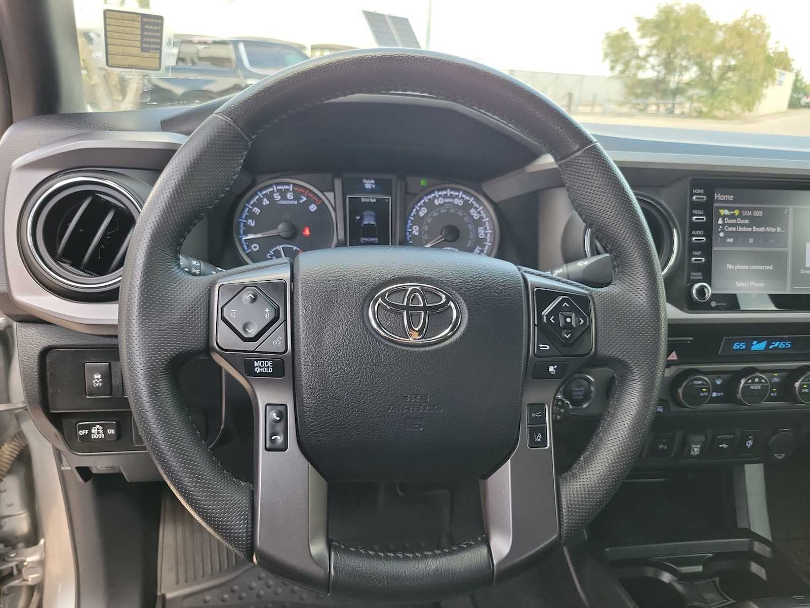 Thumbnail: 2022 Toyota Tacoma - 15