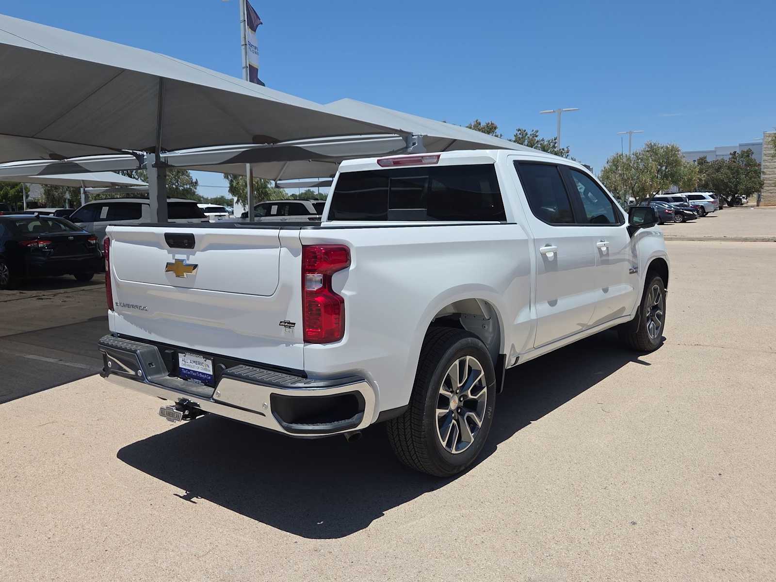 Thumbnail: 2026 Chevrolet Silverado 1500 - 8