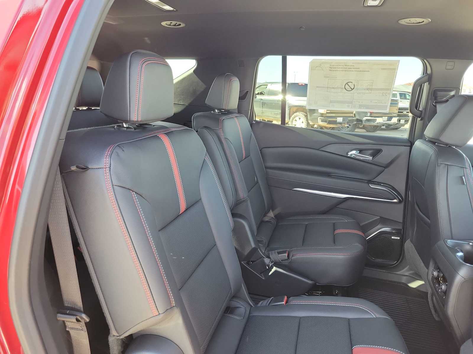 Thumbnail: 2026 Chevrolet Traverse - 9