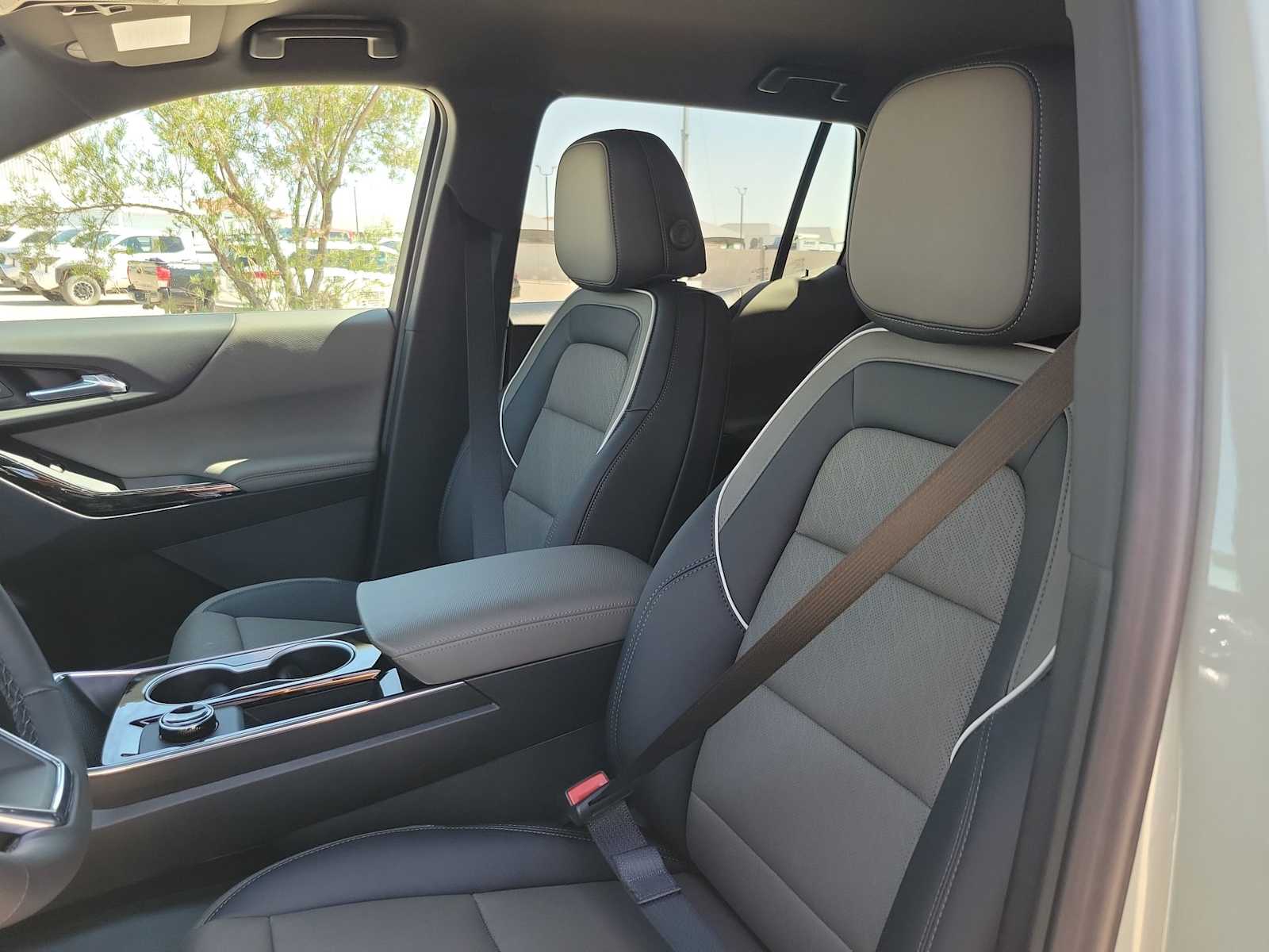 2026 Chevrolet Equinox LT 11