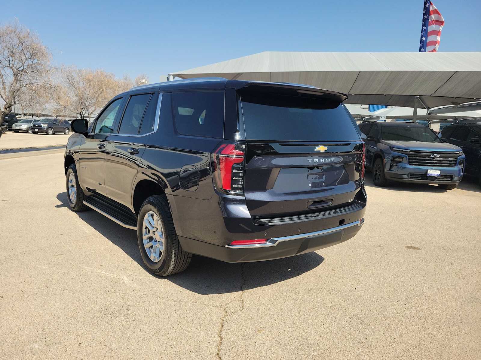 Thumbnail: 2025 Chevrolet Tahoe - 6