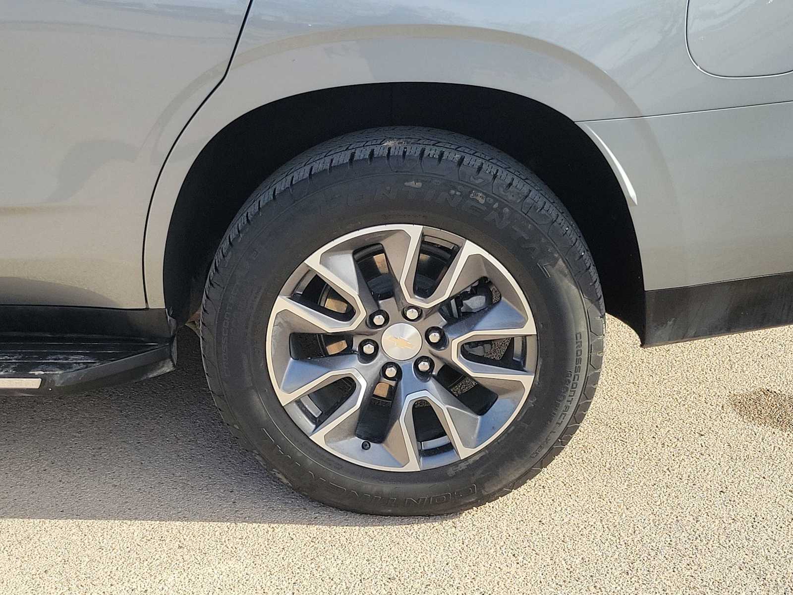 Thumbnail: 2024 Chevrolet Tahoe - 4