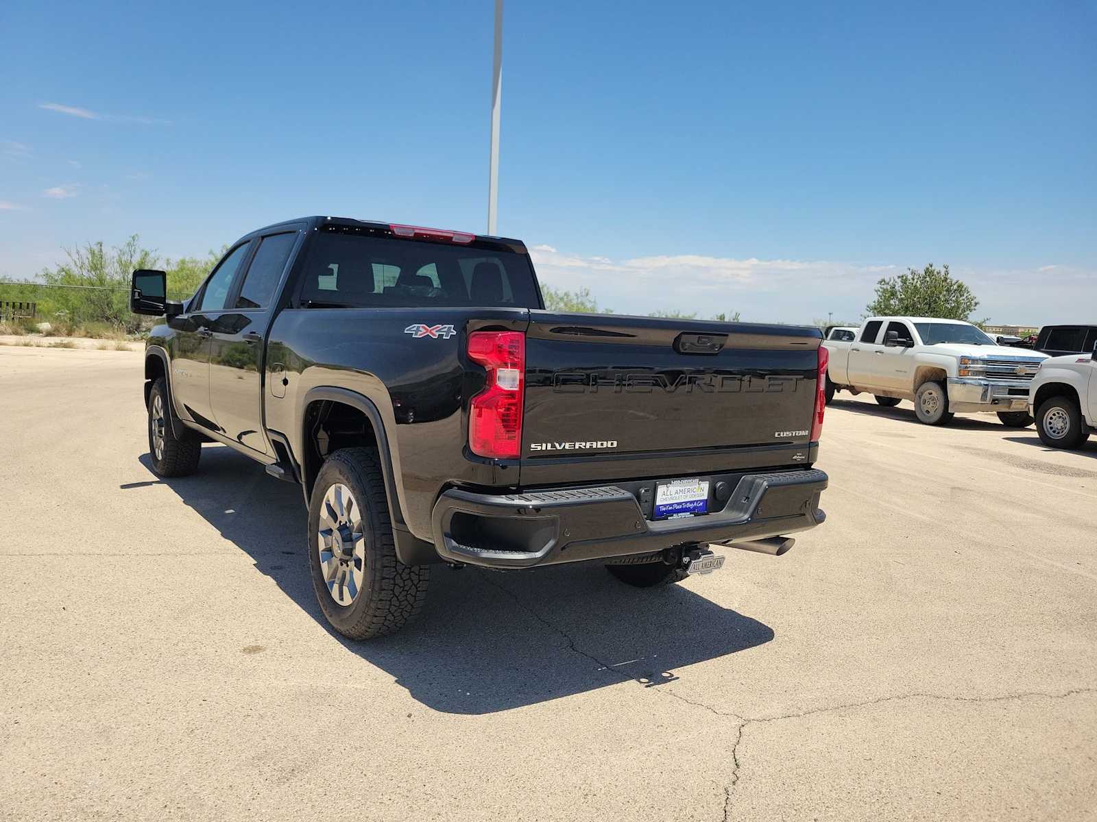 Thumbnail: 2026 Chevrolet Silverado 2500 - 6