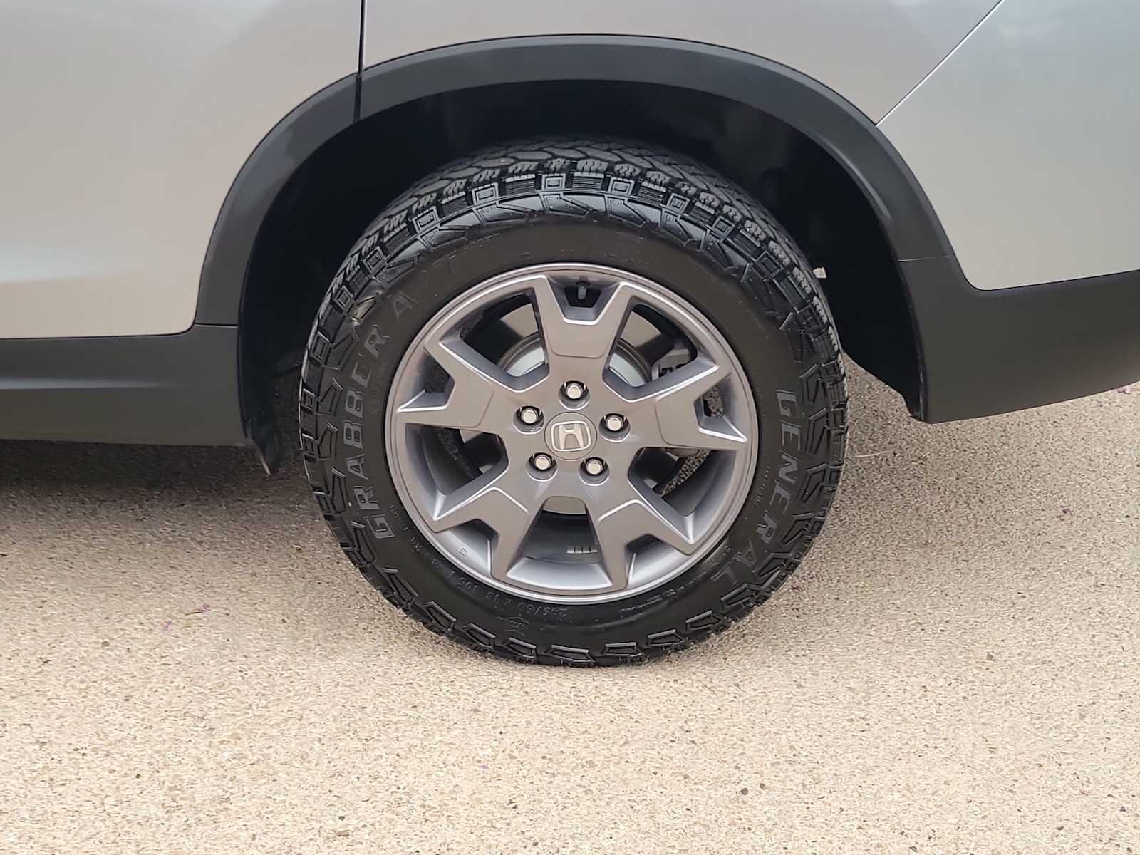 Thumbnail: 2024 Honda Passport - 12