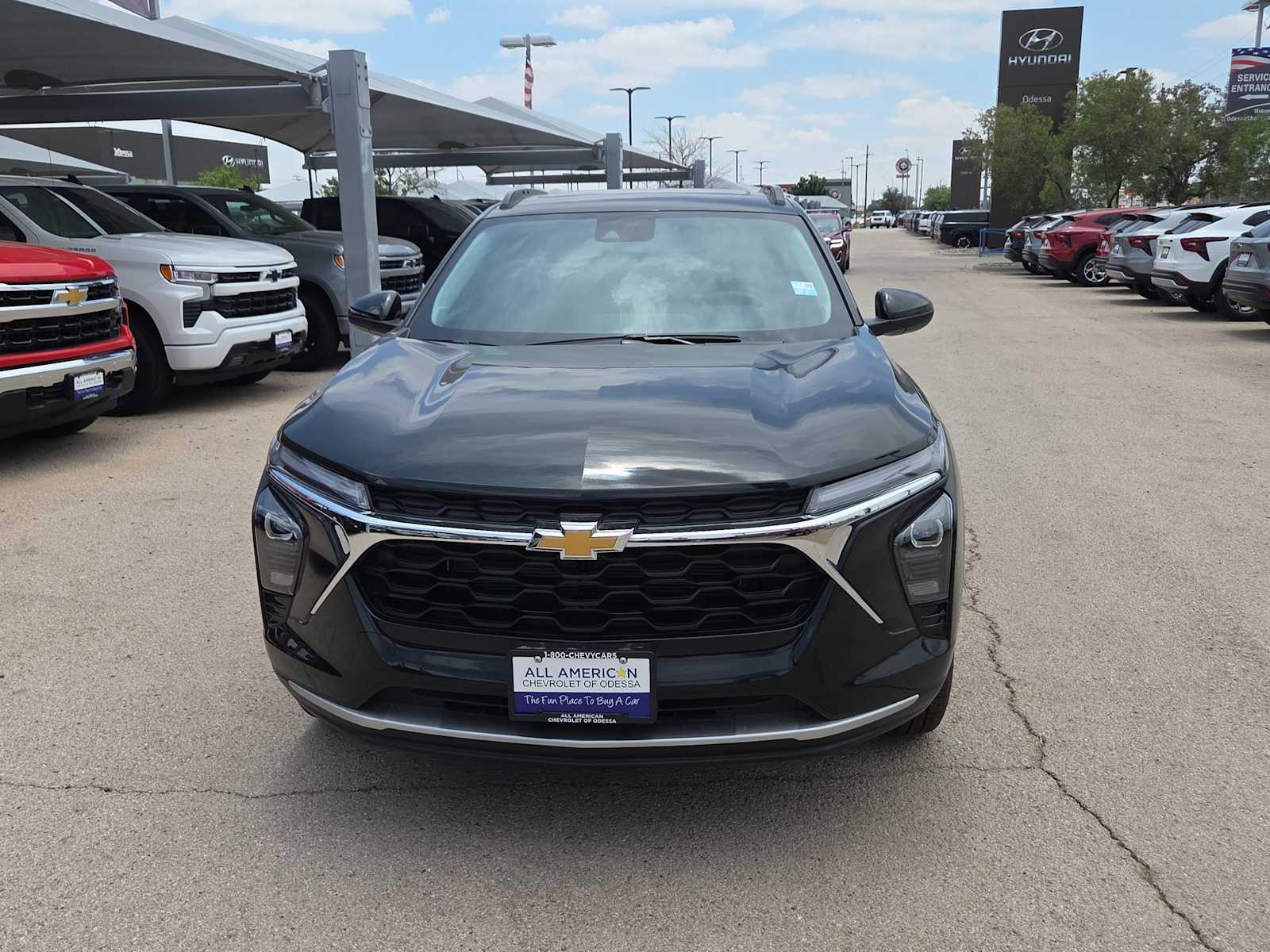 Thumbnail: 2026 Chevrolet Trax - 3