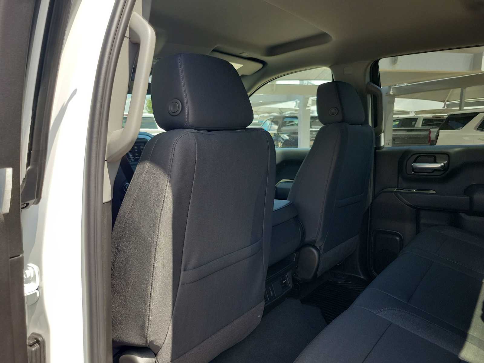 Thumbnail: 2026 Chevrolet Silverado 1500 - 12