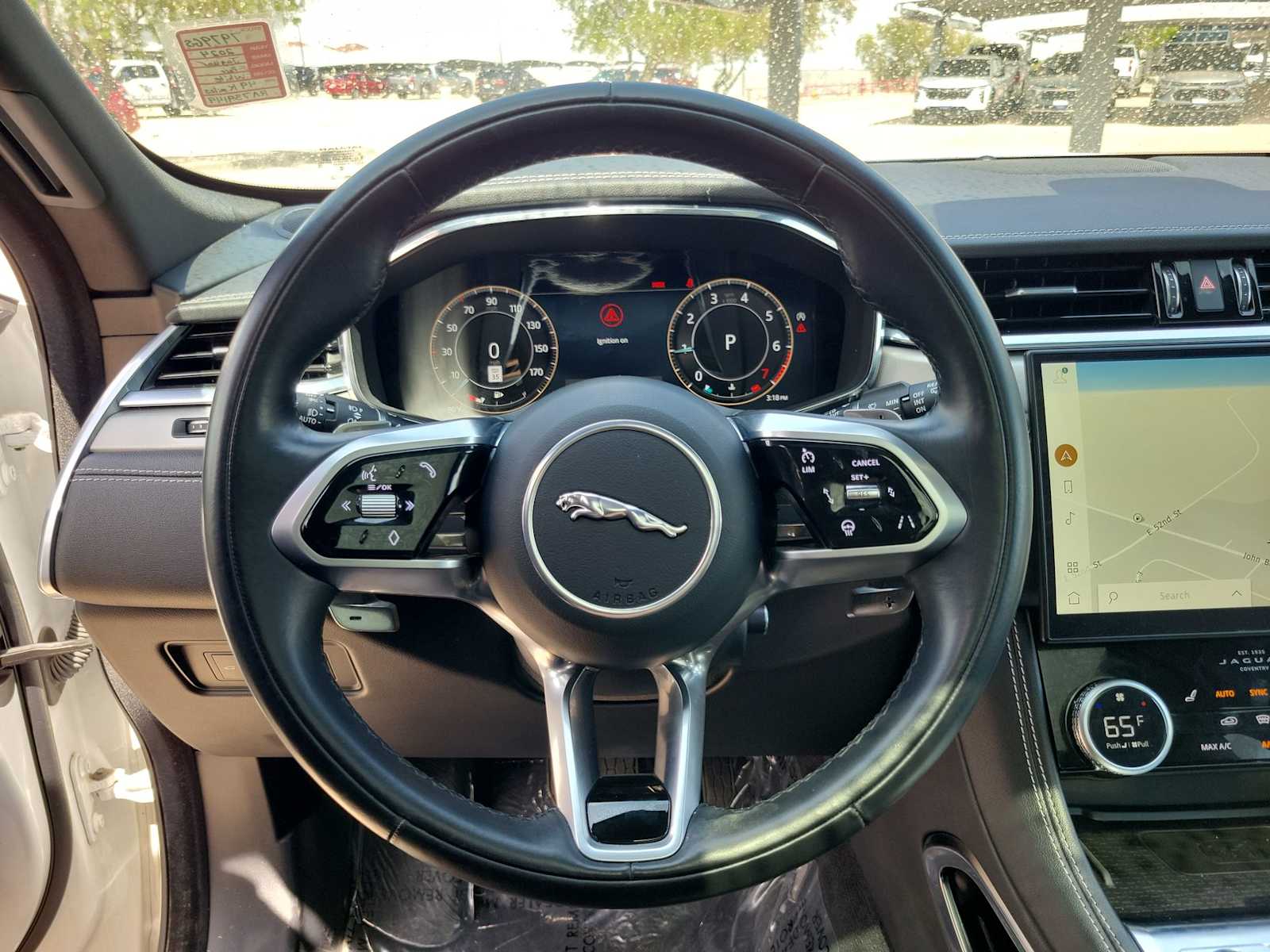 Thumbnail: 2024 Jaguar F-Pace - 19