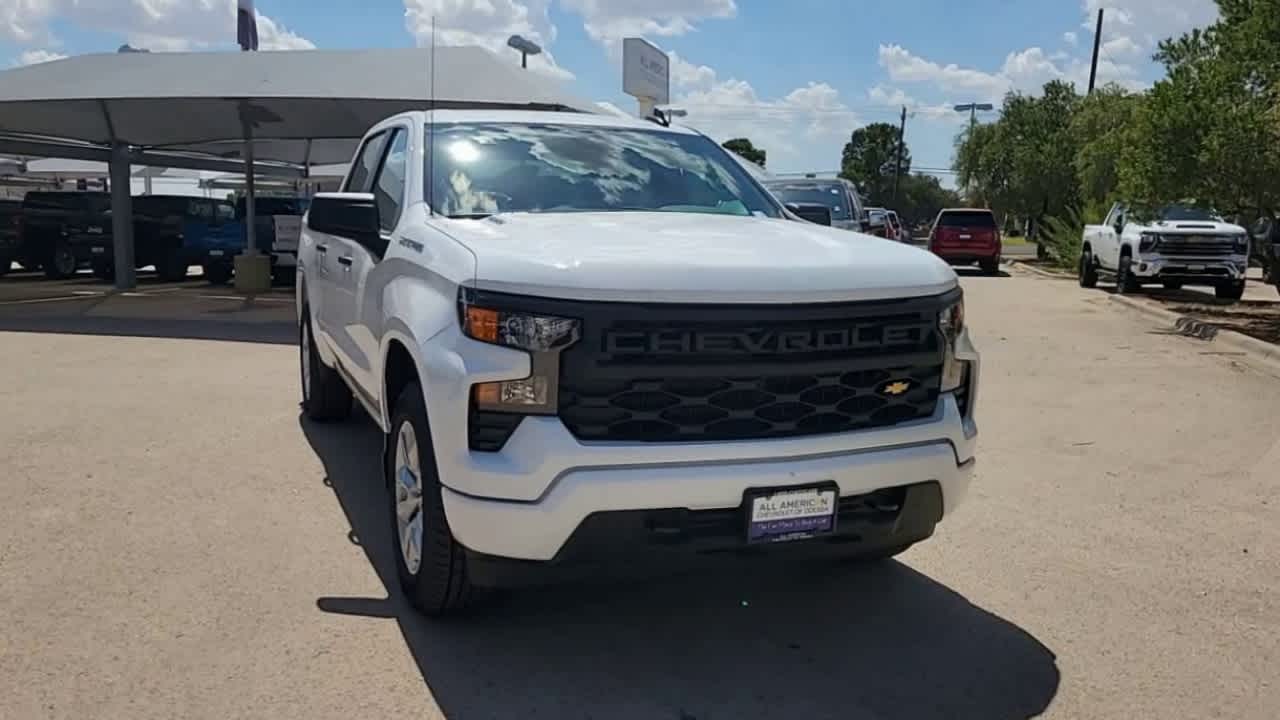 Thumbnail: 2026 Chevrolet Silverado 1500 - 4