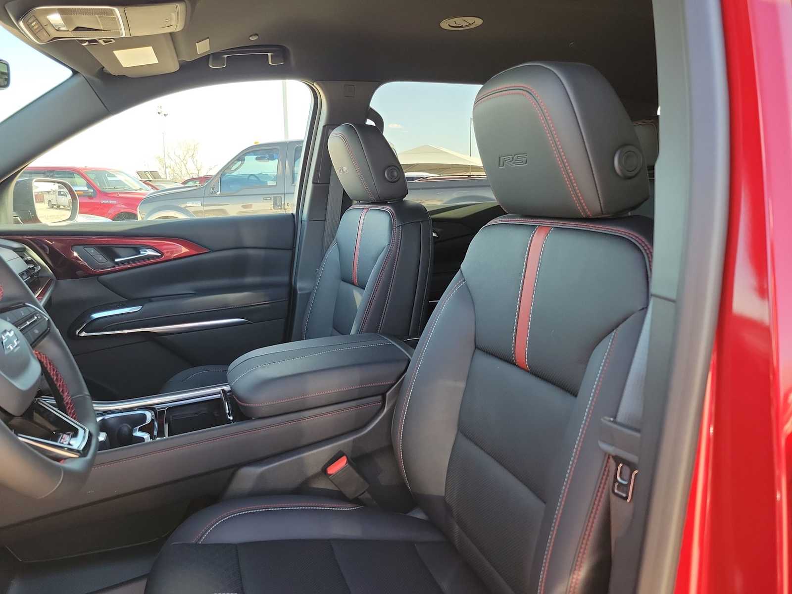 Thumbnail: 2026 Chevrolet Traverse - 7