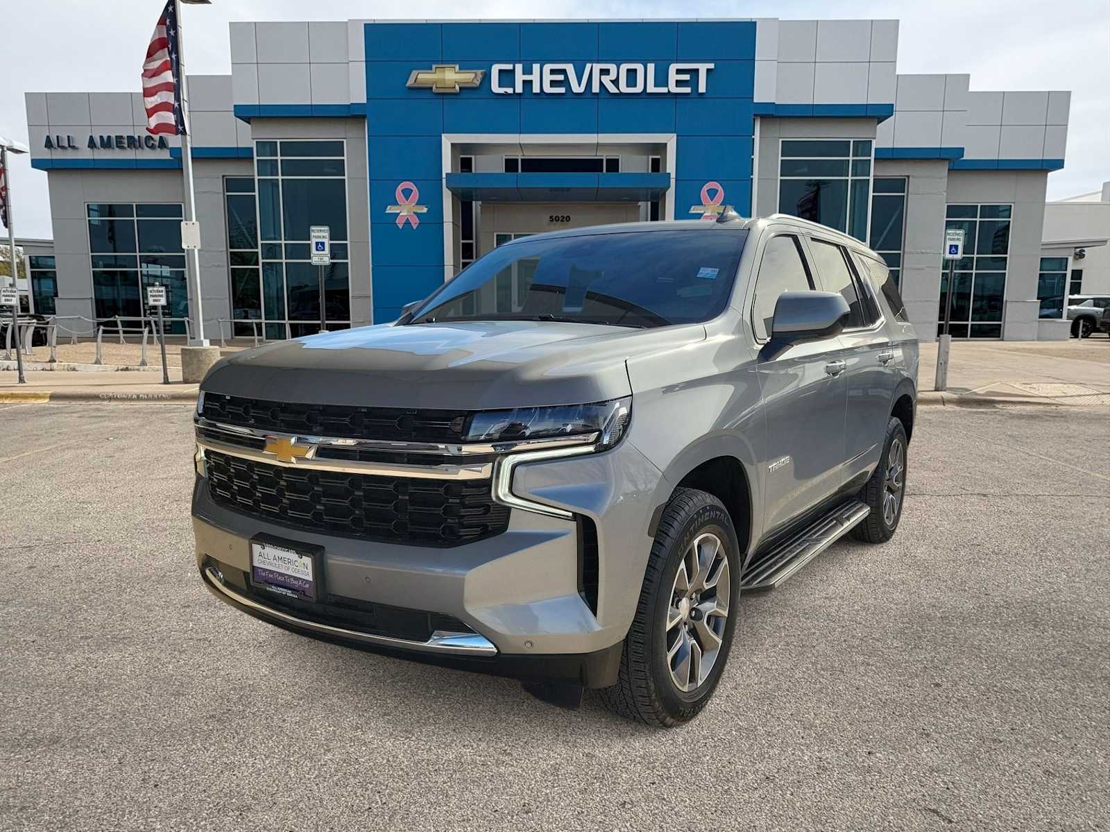 Thumbnail: 2024 Chevrolet Tahoe - 1