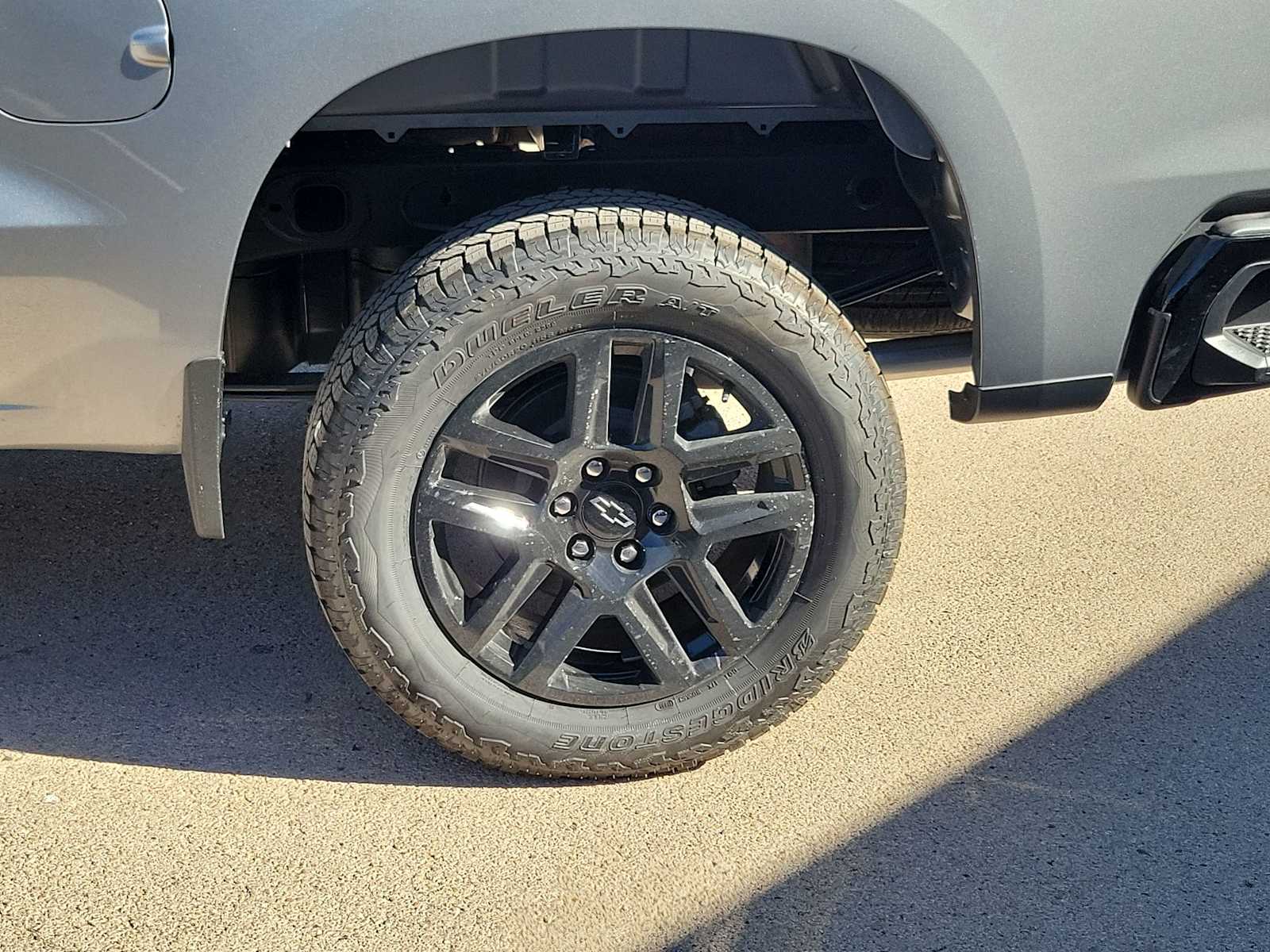 Thumbnail: 2026 Chevrolet Silverado 1500 - 8