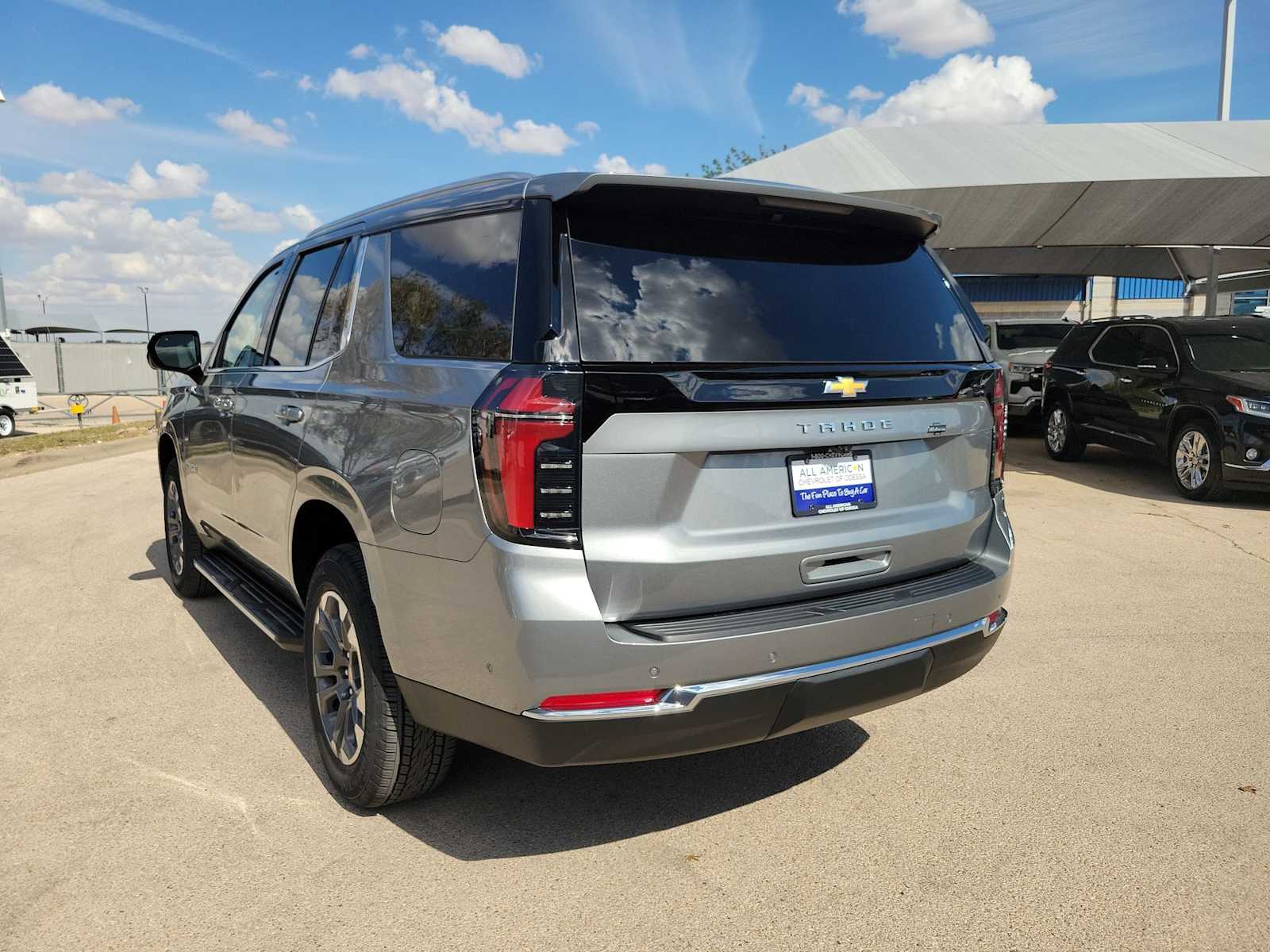 Thumbnail: 2026 Chevrolet Tahoe - 4