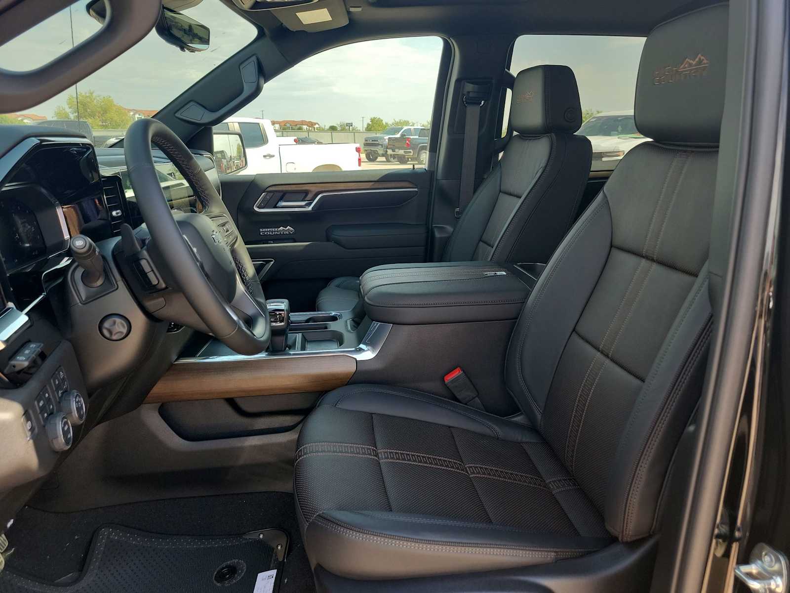 Thumbnail: 2026 Chevrolet Silverado 1500 - 13