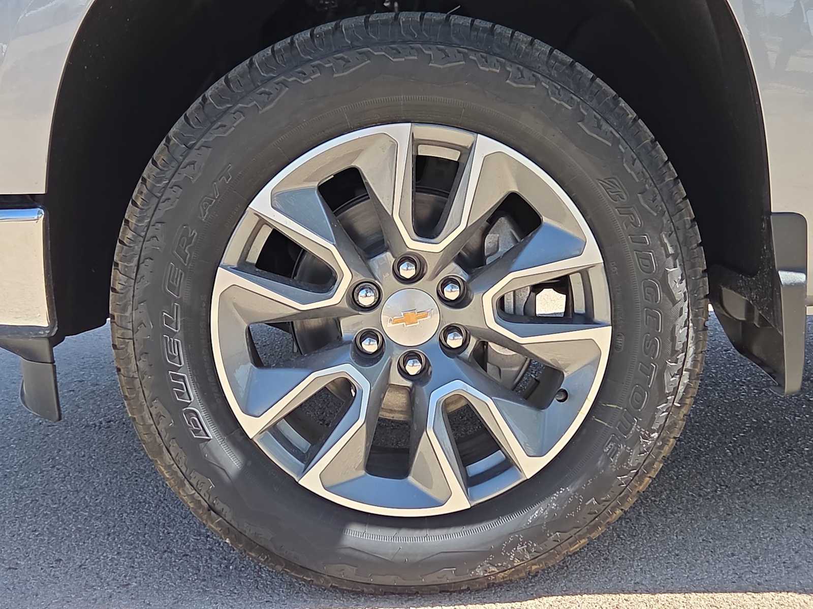Thumbnail: 2026 Chevrolet Silverado 1500 - 12