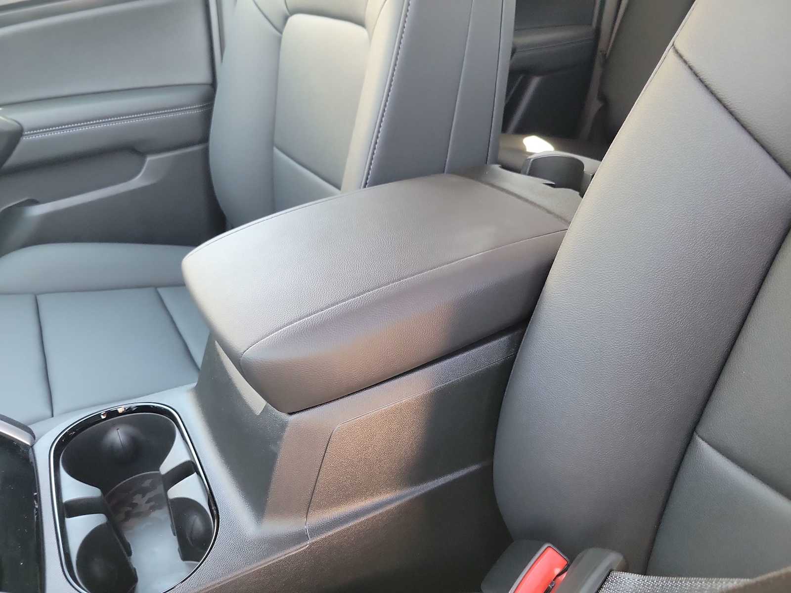 Thumbnail: 2026 Chevrolet Colorado - 20