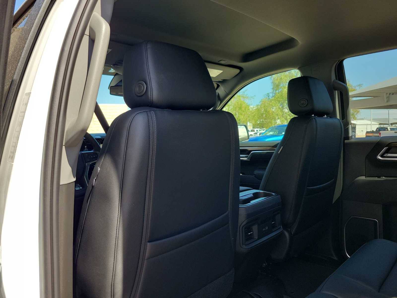 Thumbnail: 2025 Chevrolet Silverado 1500 - 12