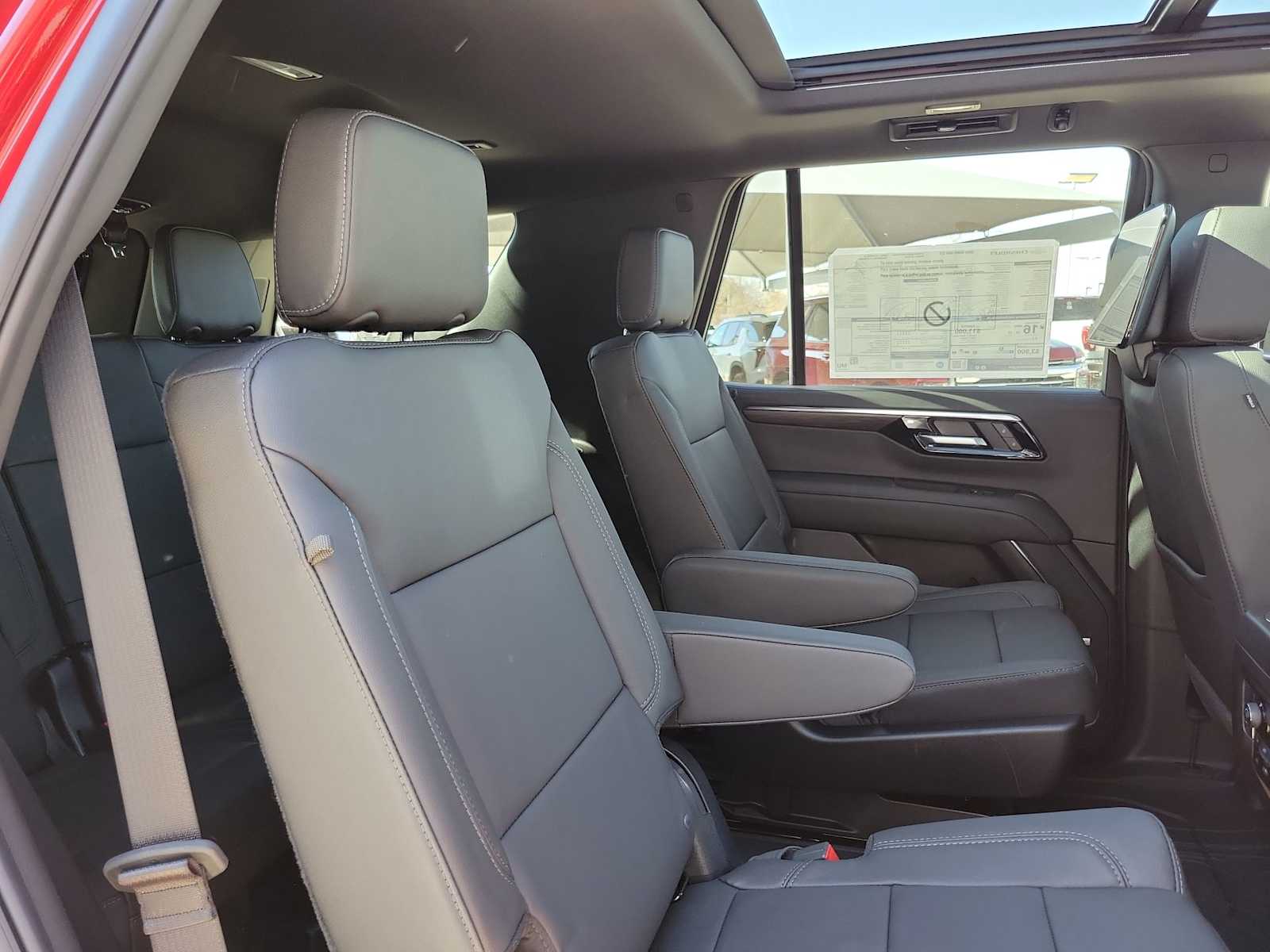 Thumbnail: 2026 Chevrolet Suburban - 13