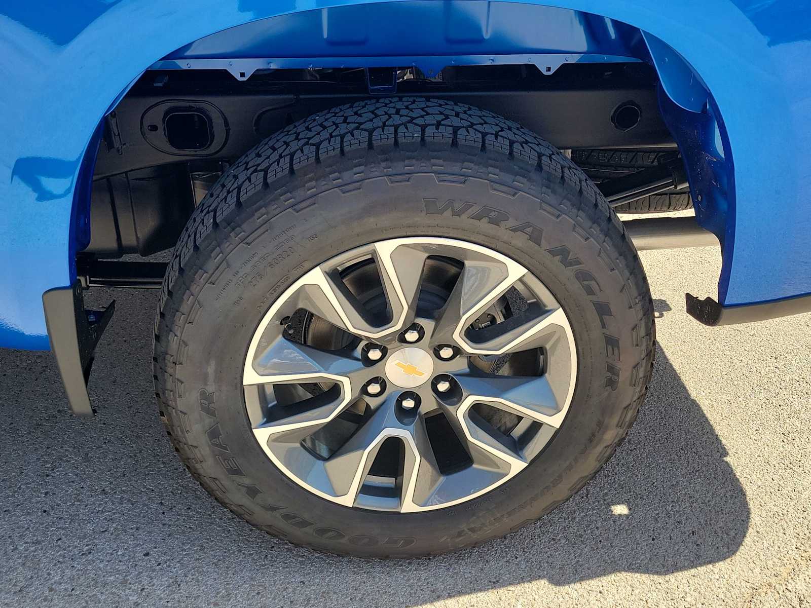 Thumbnail: 2026 Chevrolet Silverado 1500 - 8