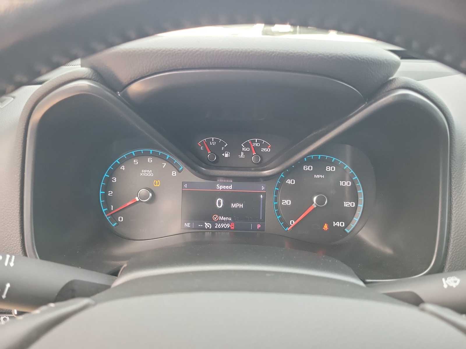 Thumbnail: 2021 Chevrolet Colorado - 18