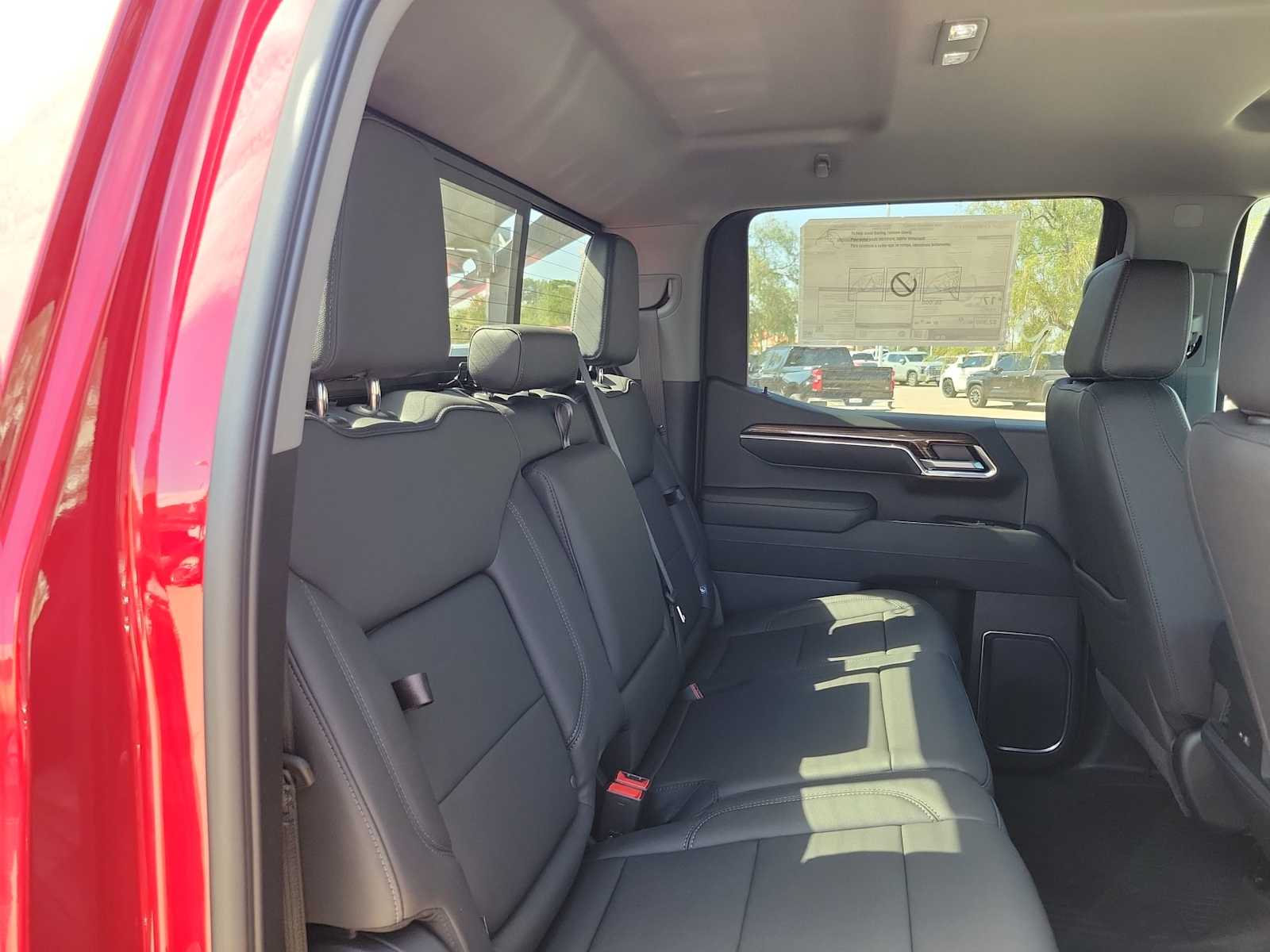 Thumbnail: 2026 Chevrolet Silverado 1500 - 13