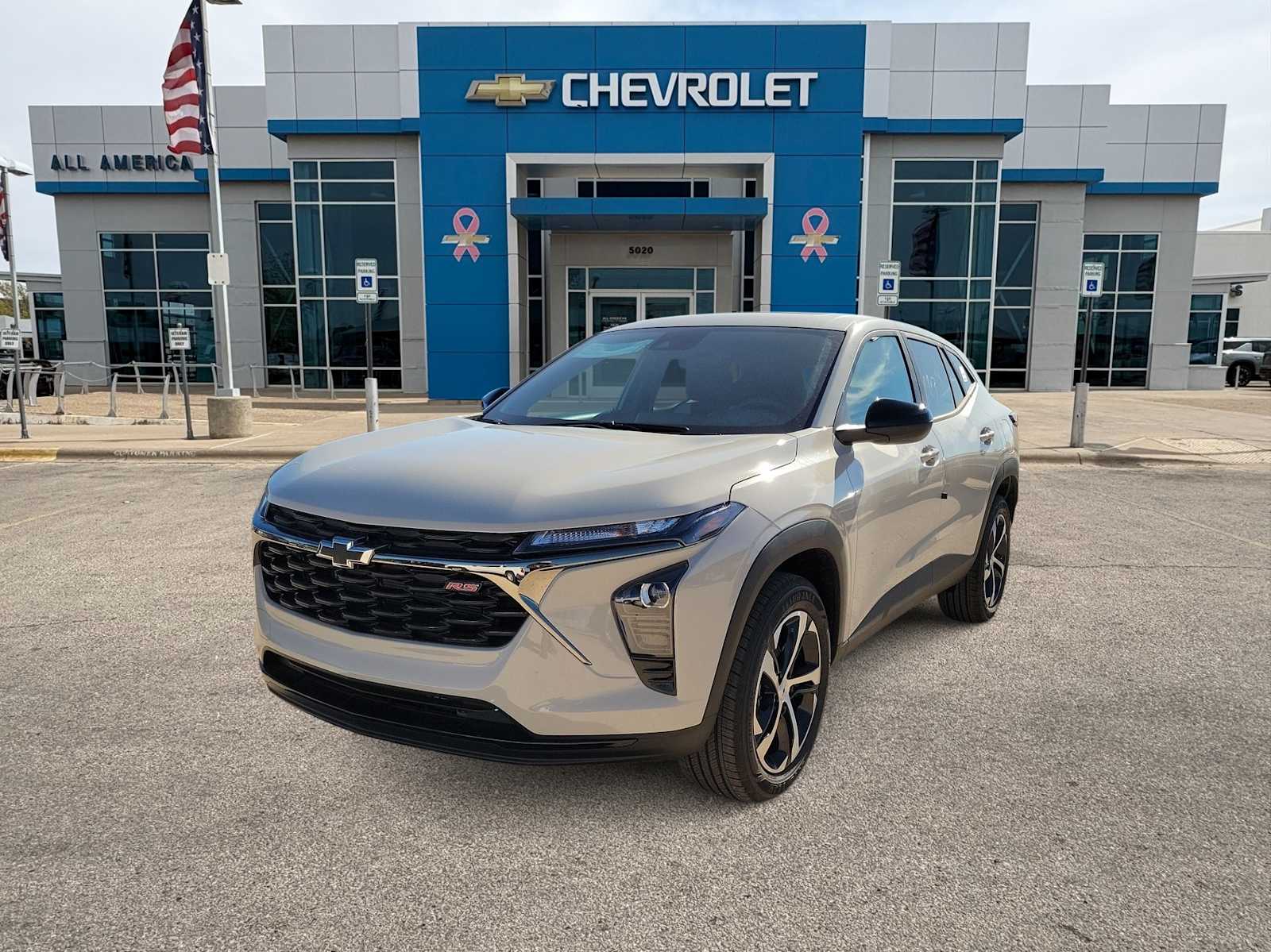 Thumbnail: 2026 Chevrolet Trax - 1