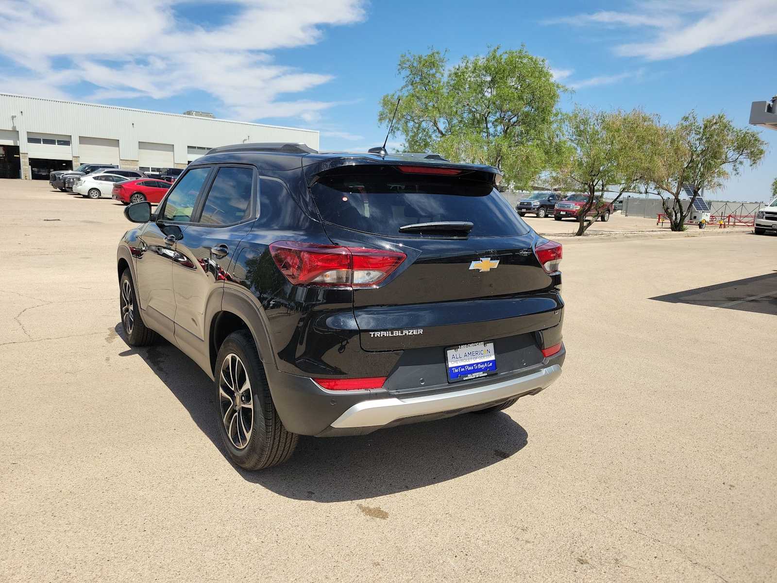 Thumbnail: 2026 Chevrolet TrailBlazer - 6