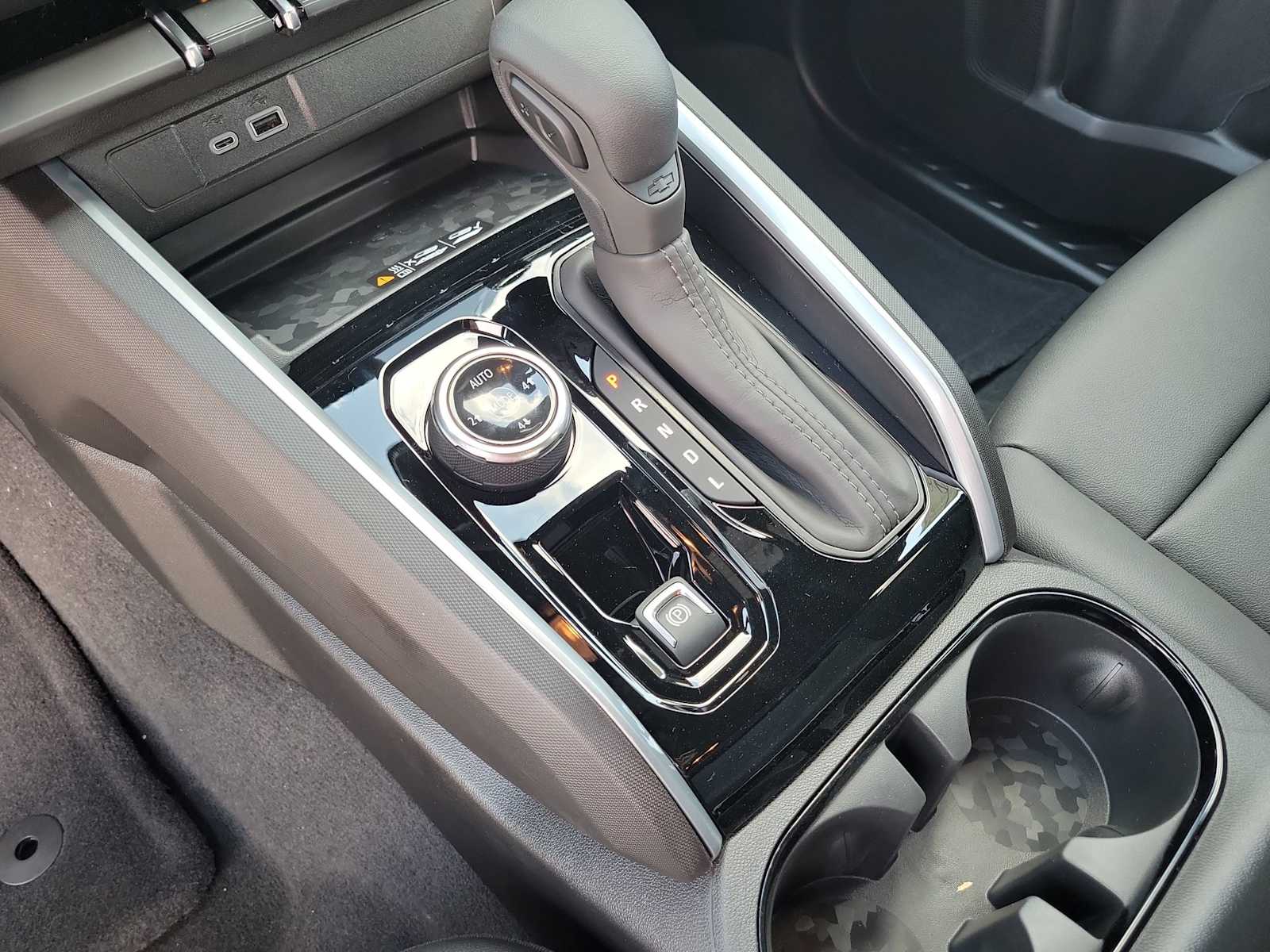 Thumbnail: 2026 Chevrolet Colorado - 17