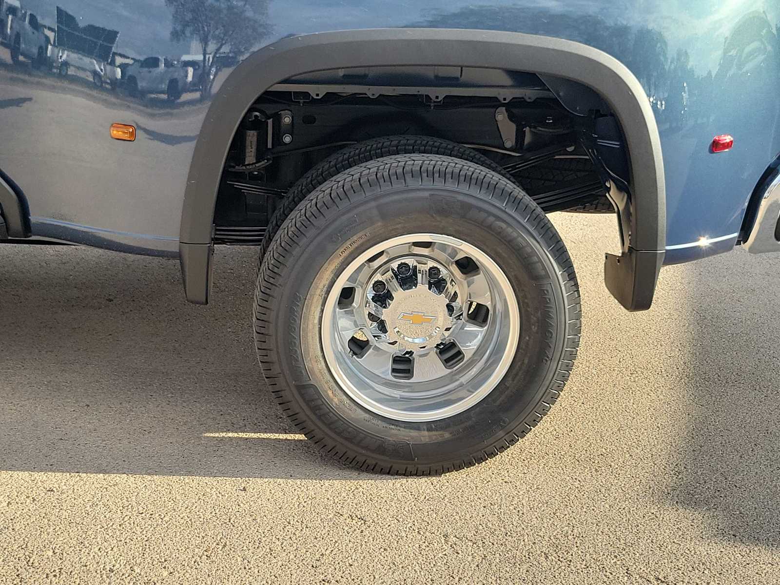 Thumbnail: 2026 Chevrolet Silverado 3500 - 8