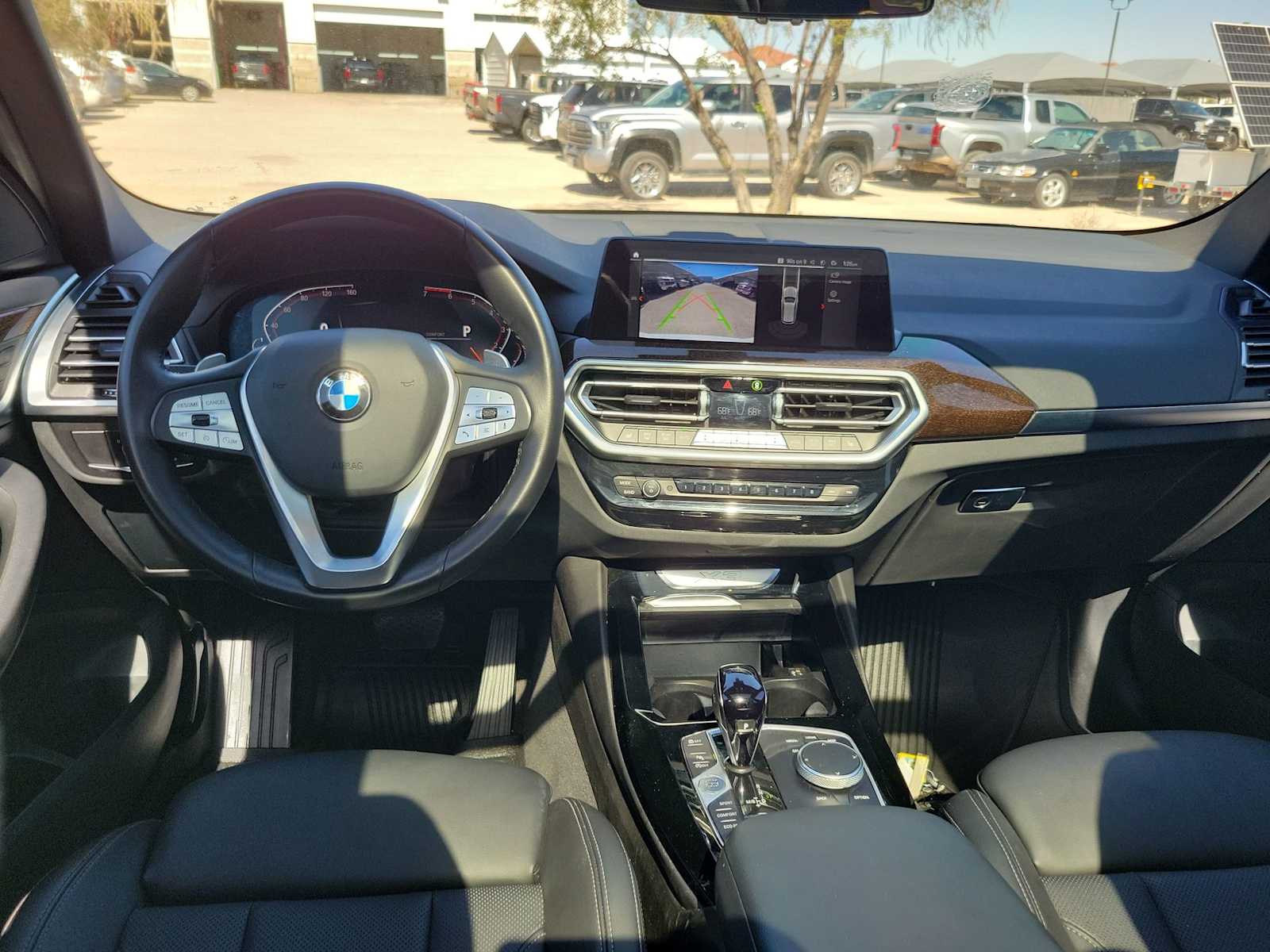 Thumbnail: 2023 BMW X3 - 10